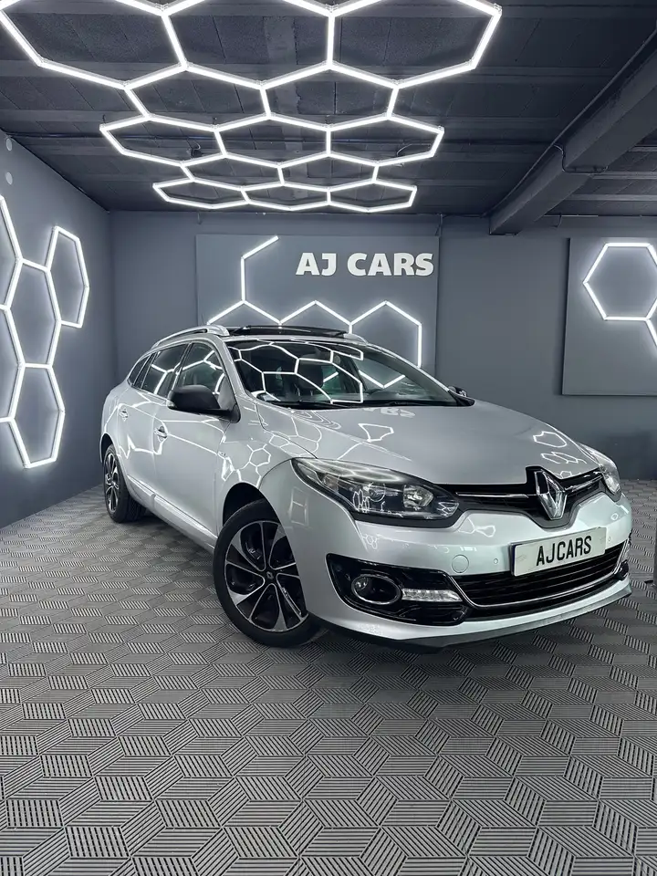 Renault Megane Grandtour — photo 3