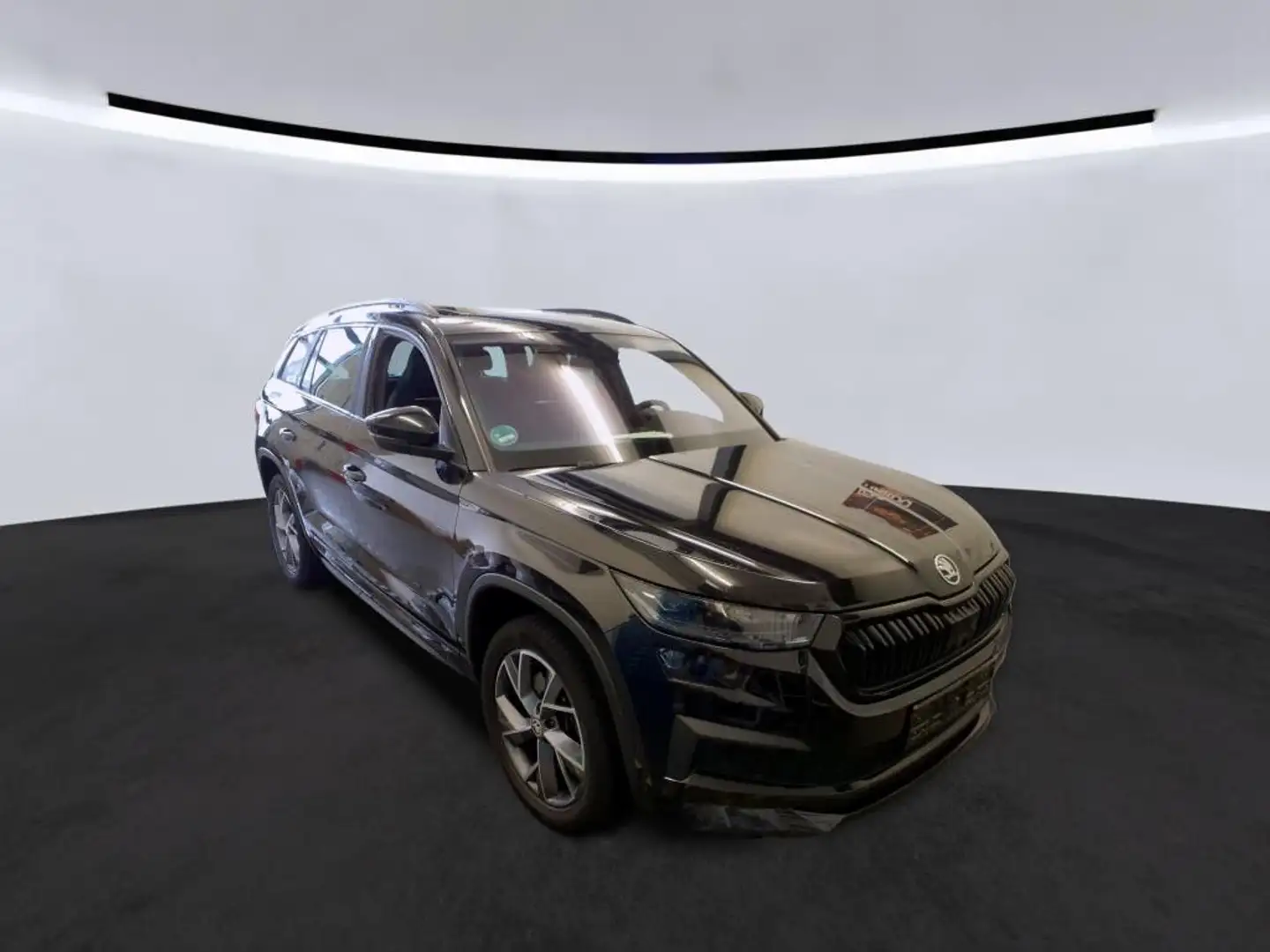 Skoda Kodiaq Sportline 4x4 Pano Standhzg. schwenk.AHK Schwarz - 2