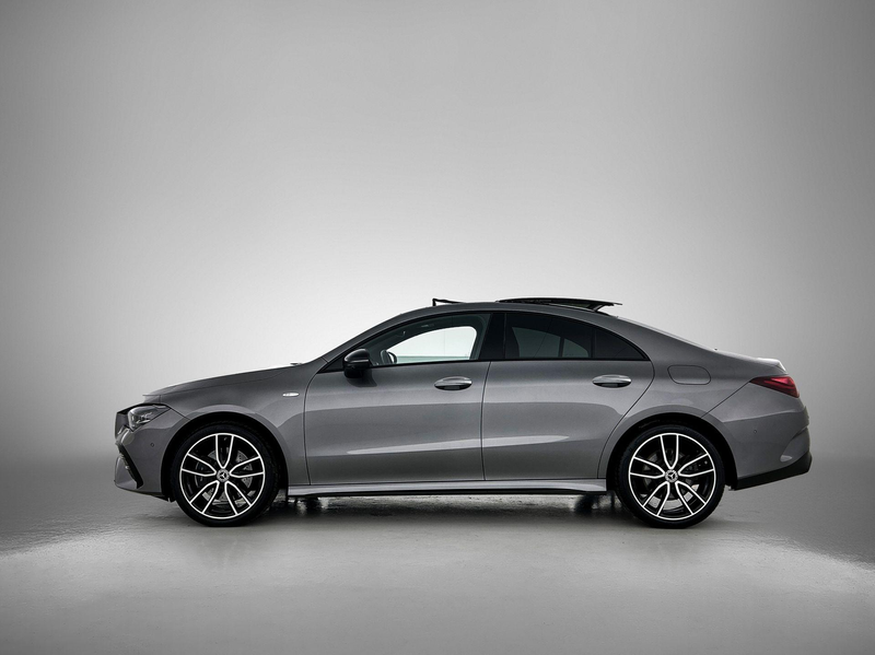 Mercedes-Benz CLA 250 CLA-Coupé e Business Solution AMG | Panorama dak — photo 2