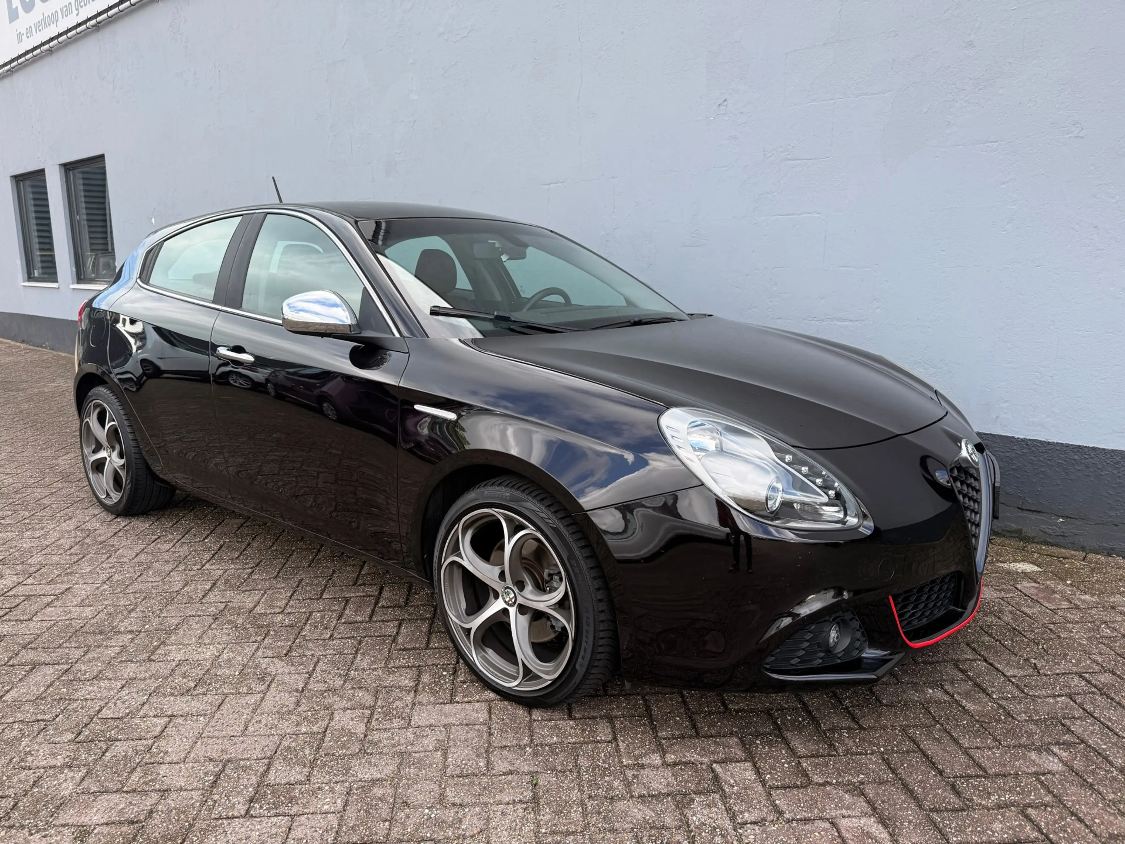 Alfa Romeo Giulietta 1.4 T Distinctive Automaat - Leder Interieur — photo 4