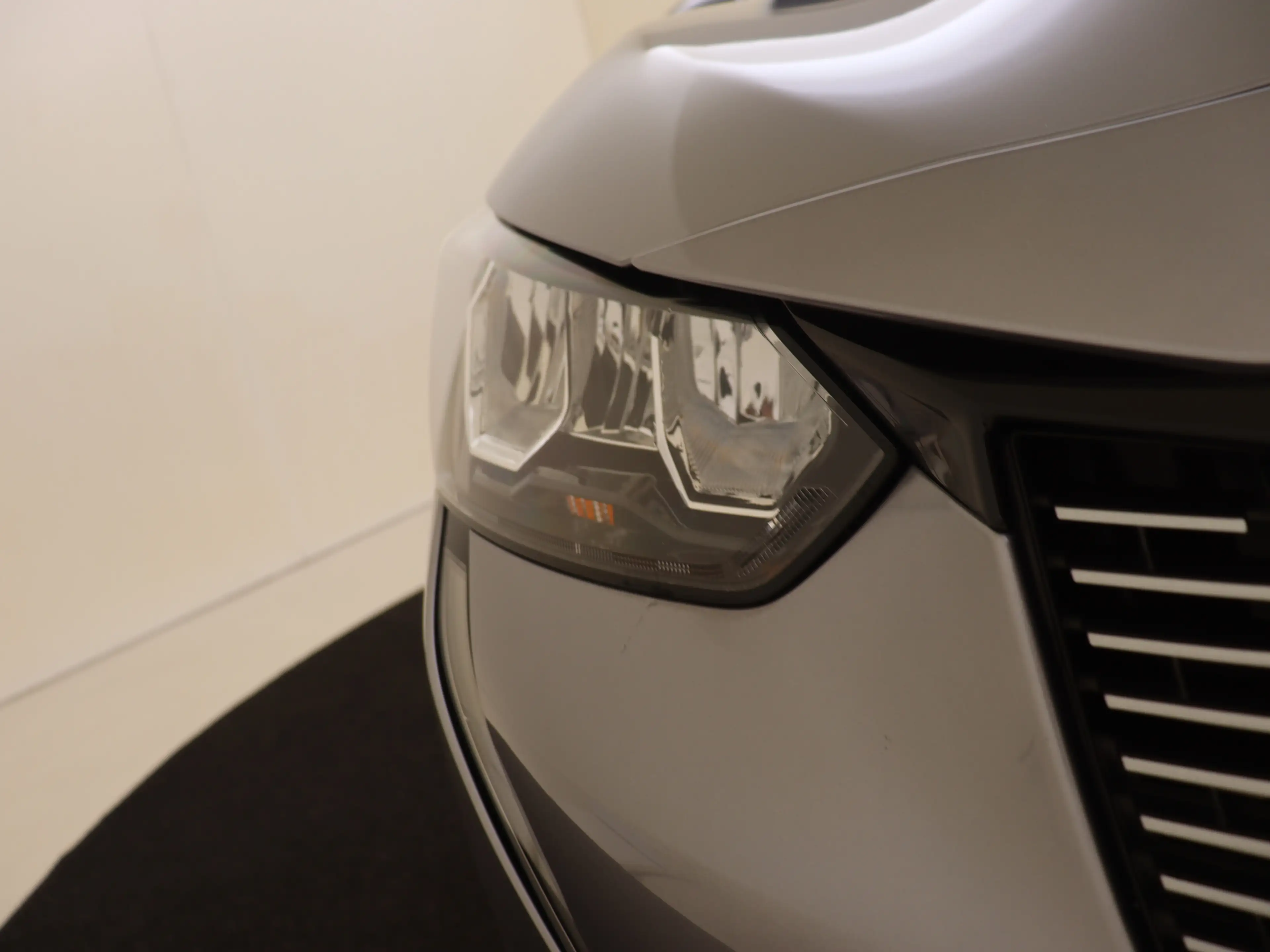 Peugeot e-208 EV 136PK Active Pack 50 kWh Keyless | Apple Carpla — photo 13