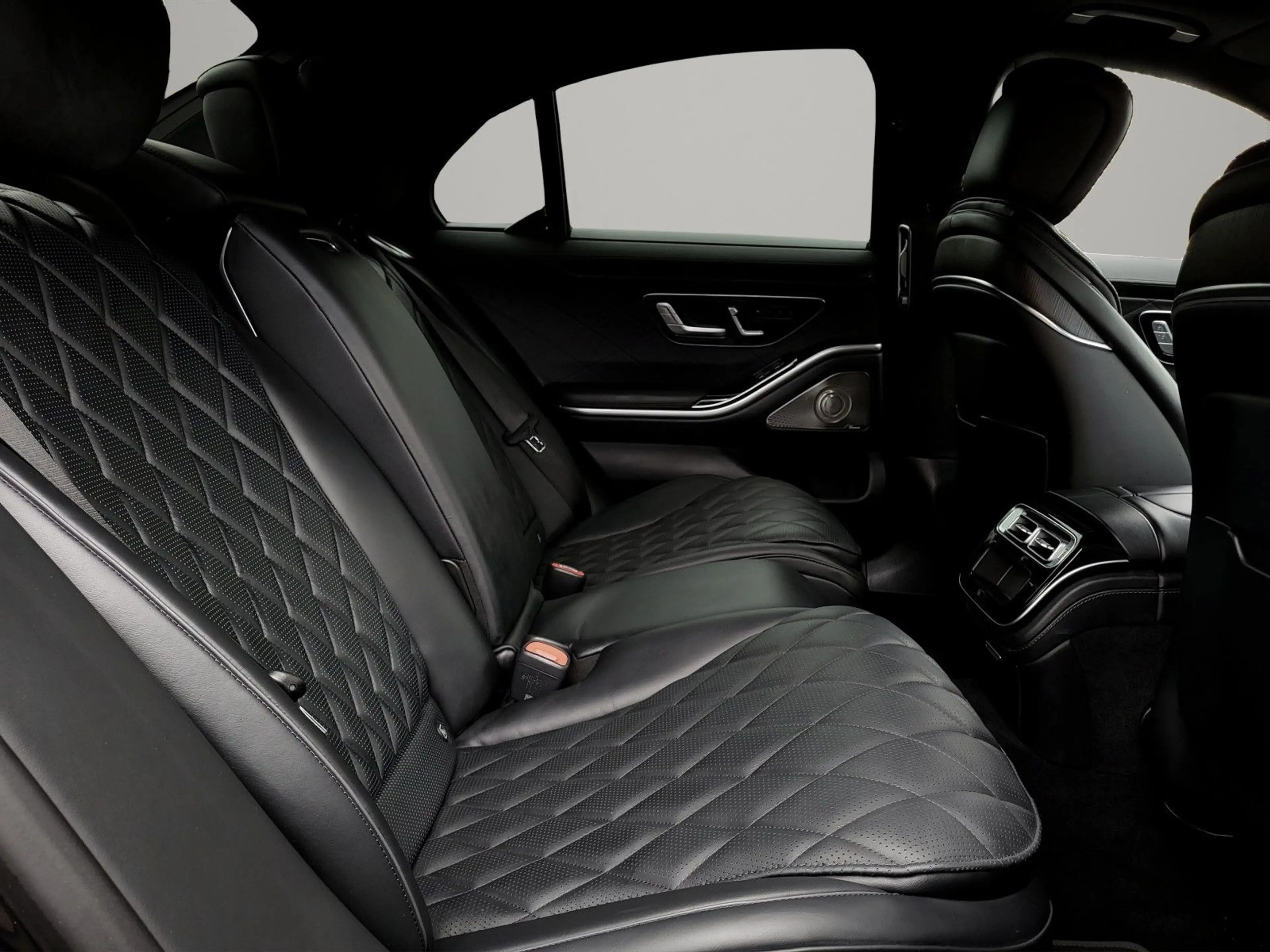 Mercedes-Benz S 400 d 4Matic AMG Line 360°|PANO|HUD|BURMESTER — photo 12