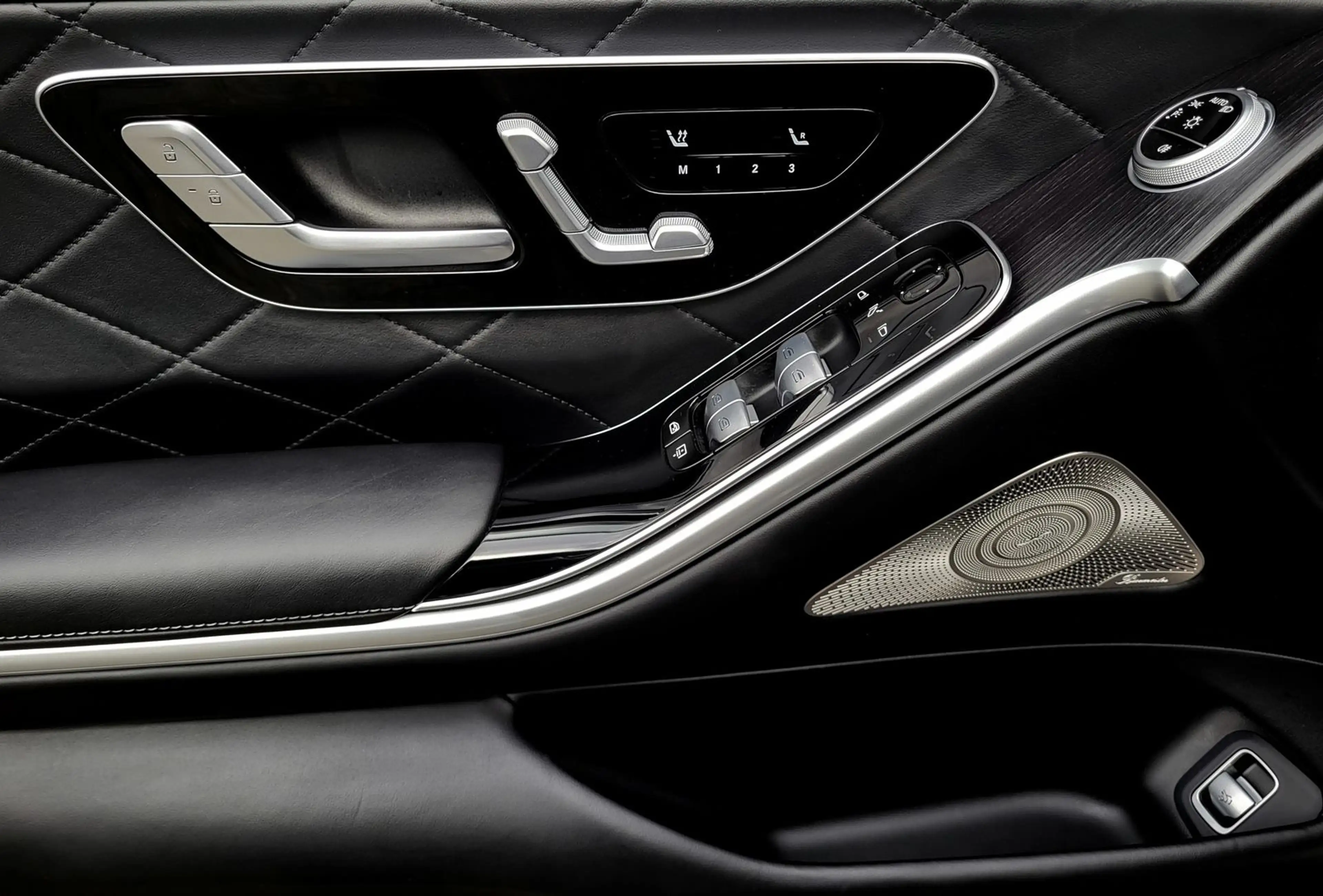 Mercedes-Benz S 400 d 4Matic AMG Line 360°|PANO|HUD|BURMESTER — photo 11