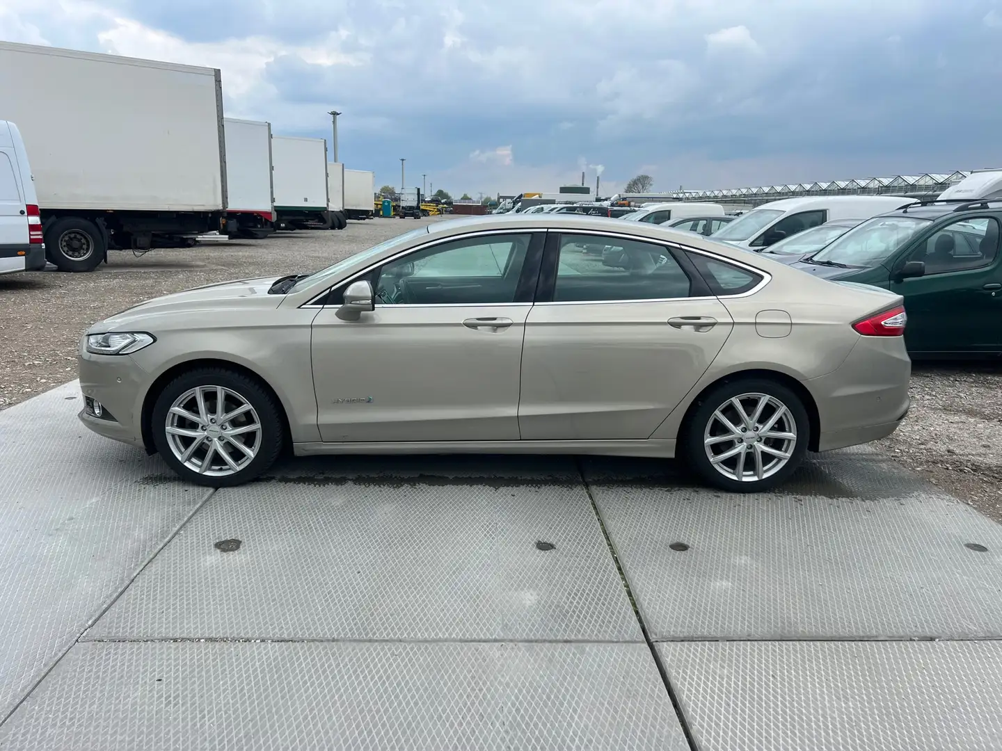 Ford Mondeo 2016 * 2.0 IVCT HEV Titanium * EXPORT/HANDEL * AUT Szürke - 2
