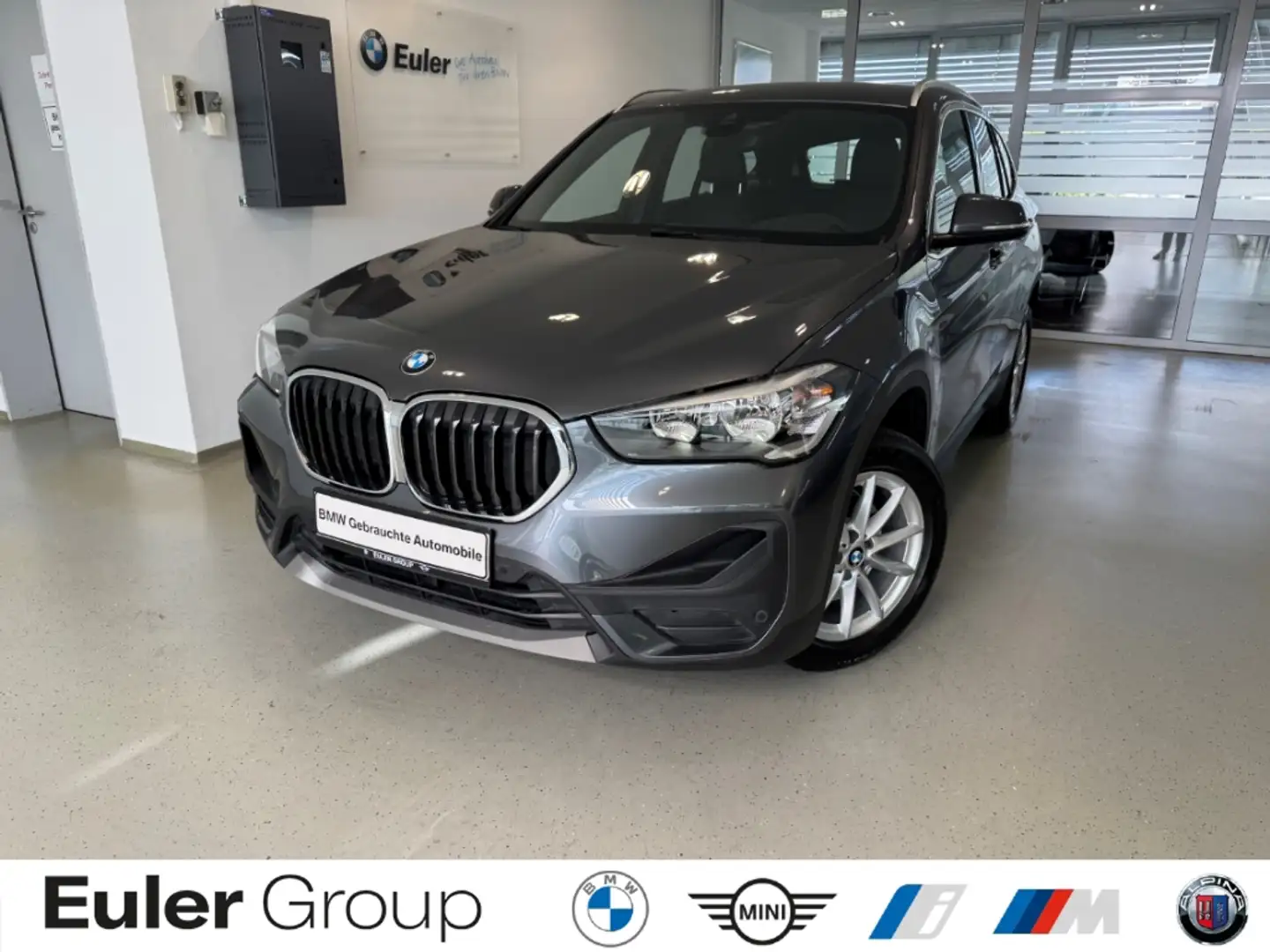 BMW X1 sDrive18i DAB PDC Navi LM Felgen MFL Grau - 1