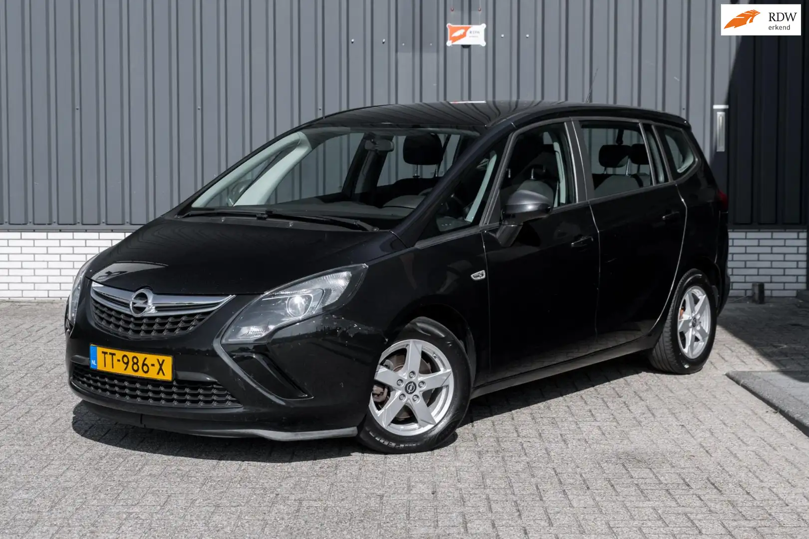 Opel Zafira Tourer 1.4 Blitz 7p. Zwart - 1