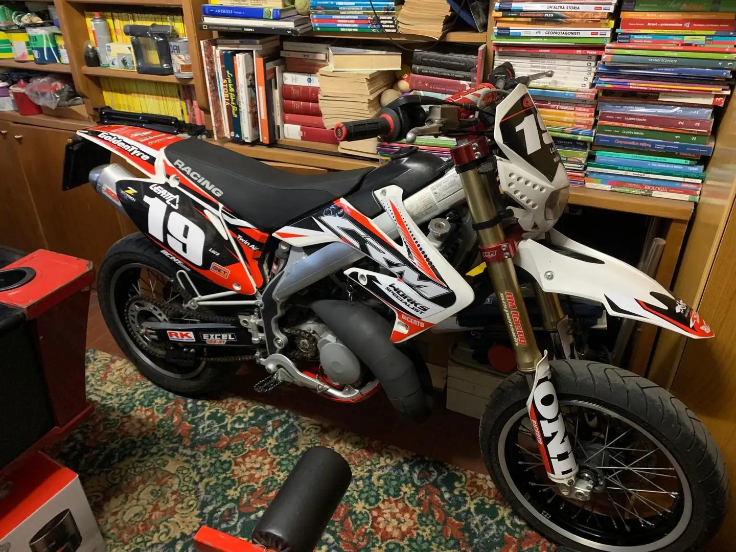 HM CRM Basic 2 tempi Motard Bílá - 1