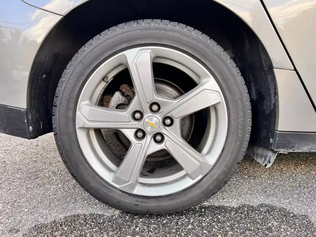 Chevrolet Volt 2017 — photo 6