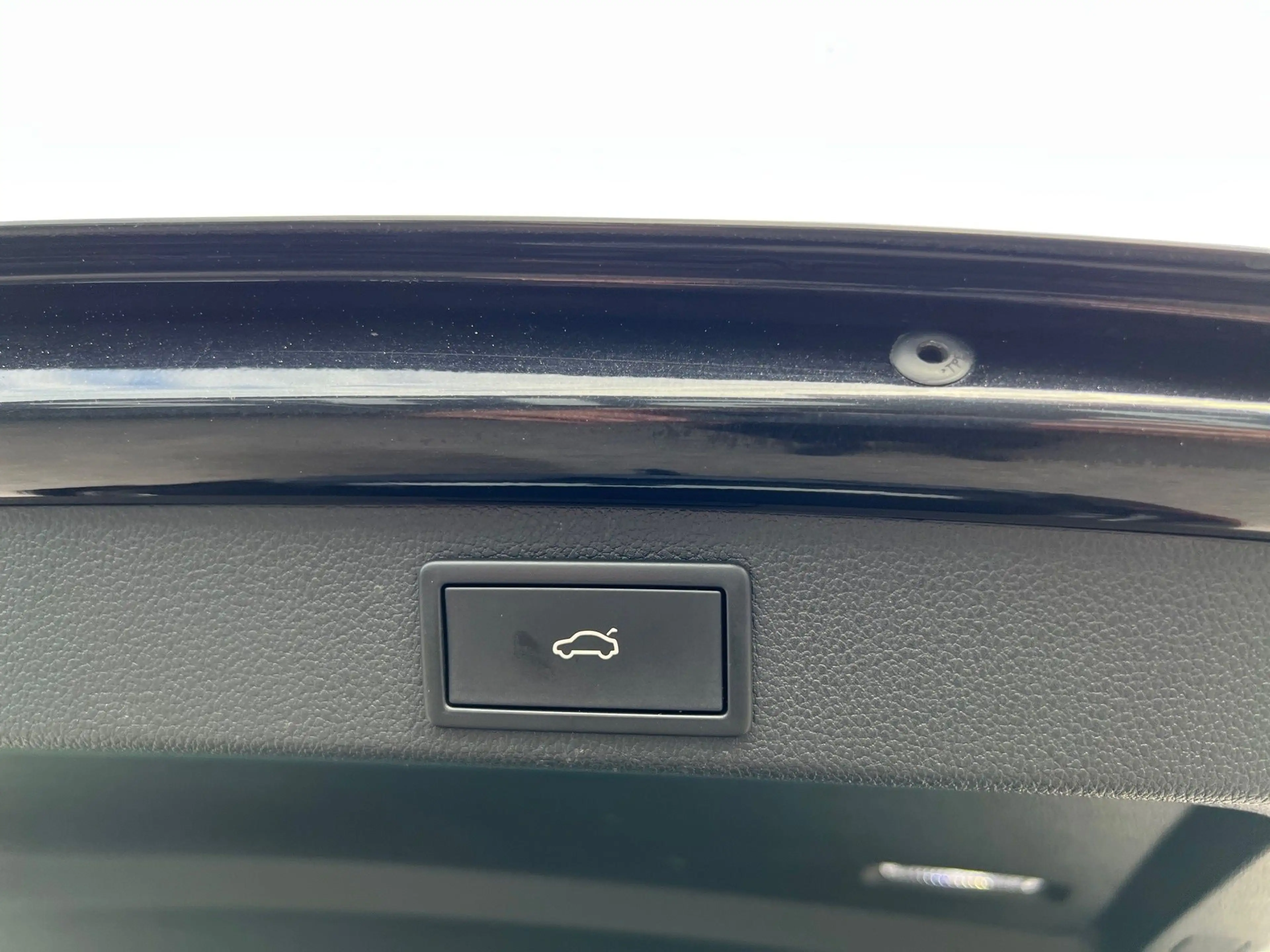 Skoda Superb Kombi 2,0 TDI Style DSG| NP €54.600 — photo 41