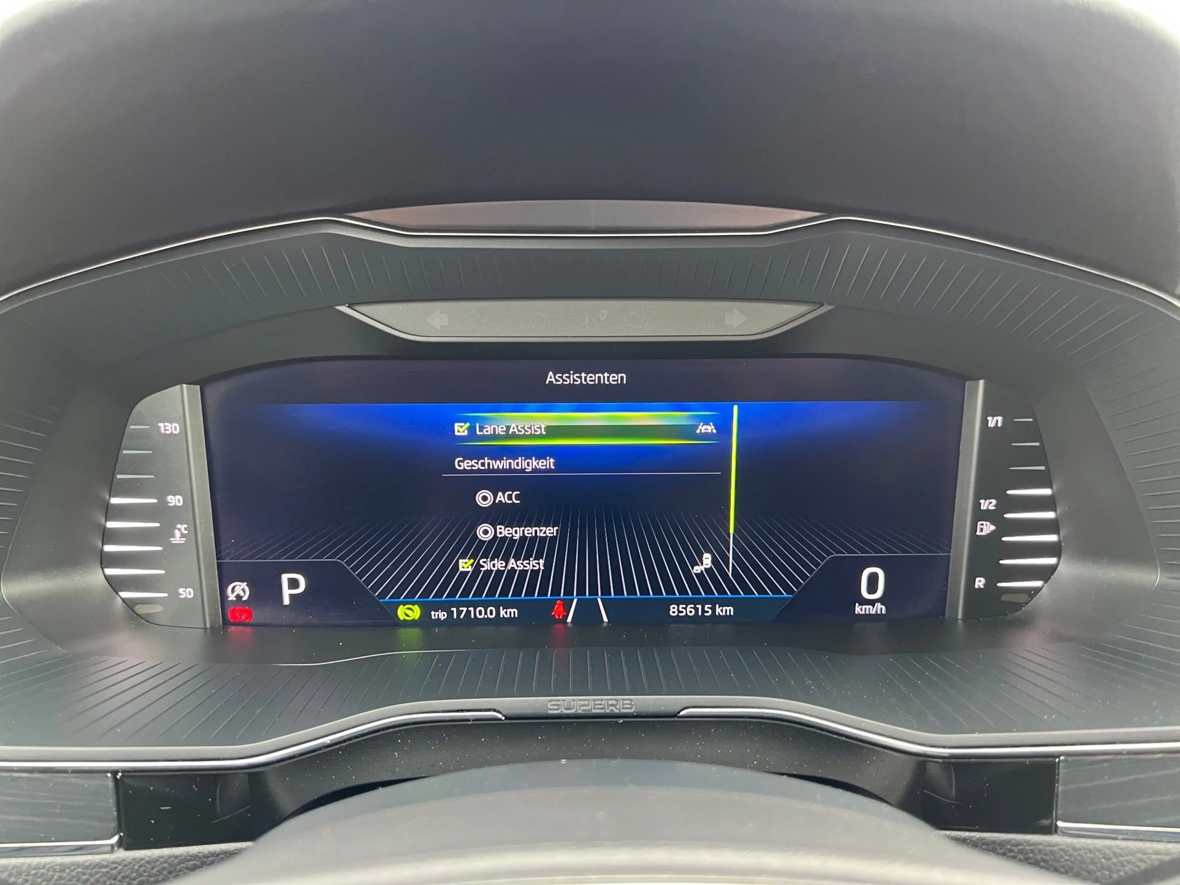 Skoda Superb Kombi 2,0 TDI Style DSG| NP €54.600 — photo 18