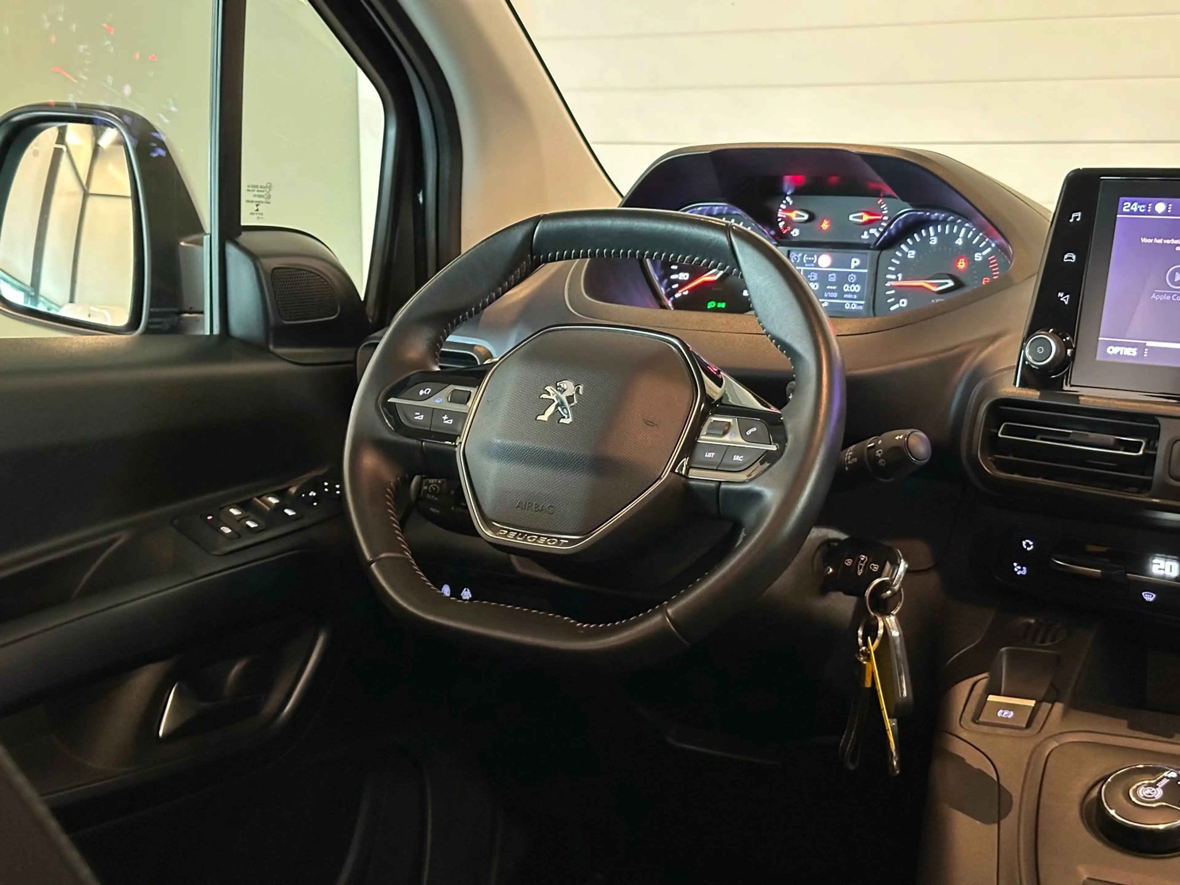 Peugeot Rifter 1.2 Puretech AUTOMAAT ALLURE-uitv|NAVIGATIE + CAME — photo 4