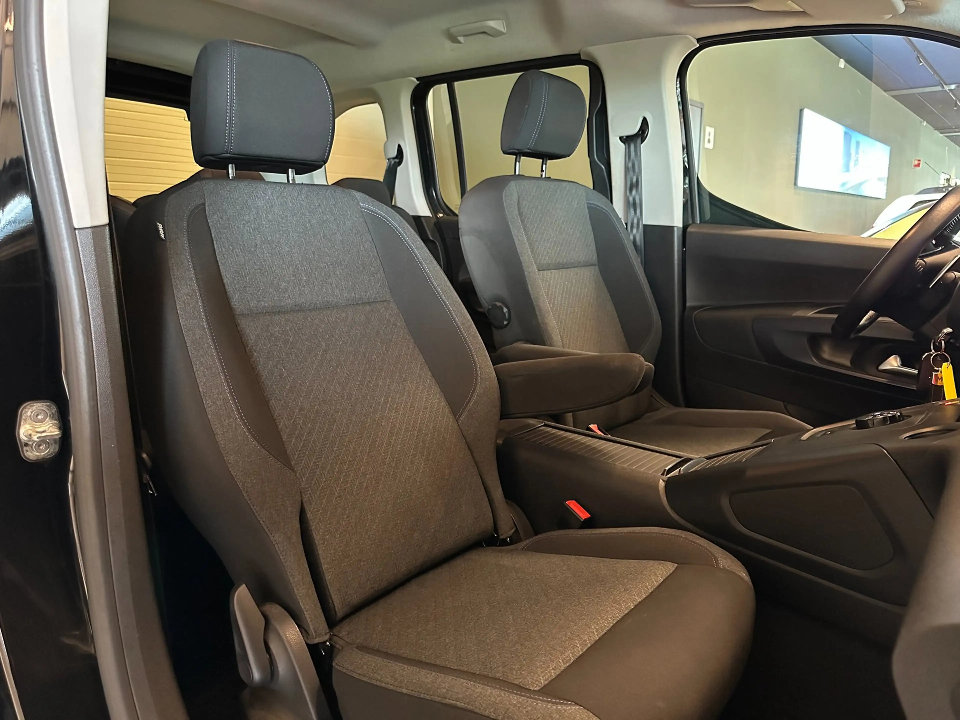 Peugeot Rifter 1.2 Puretech AUTOMAAT ALLURE-uitv|NAVIGATIE + CAME — photo 19