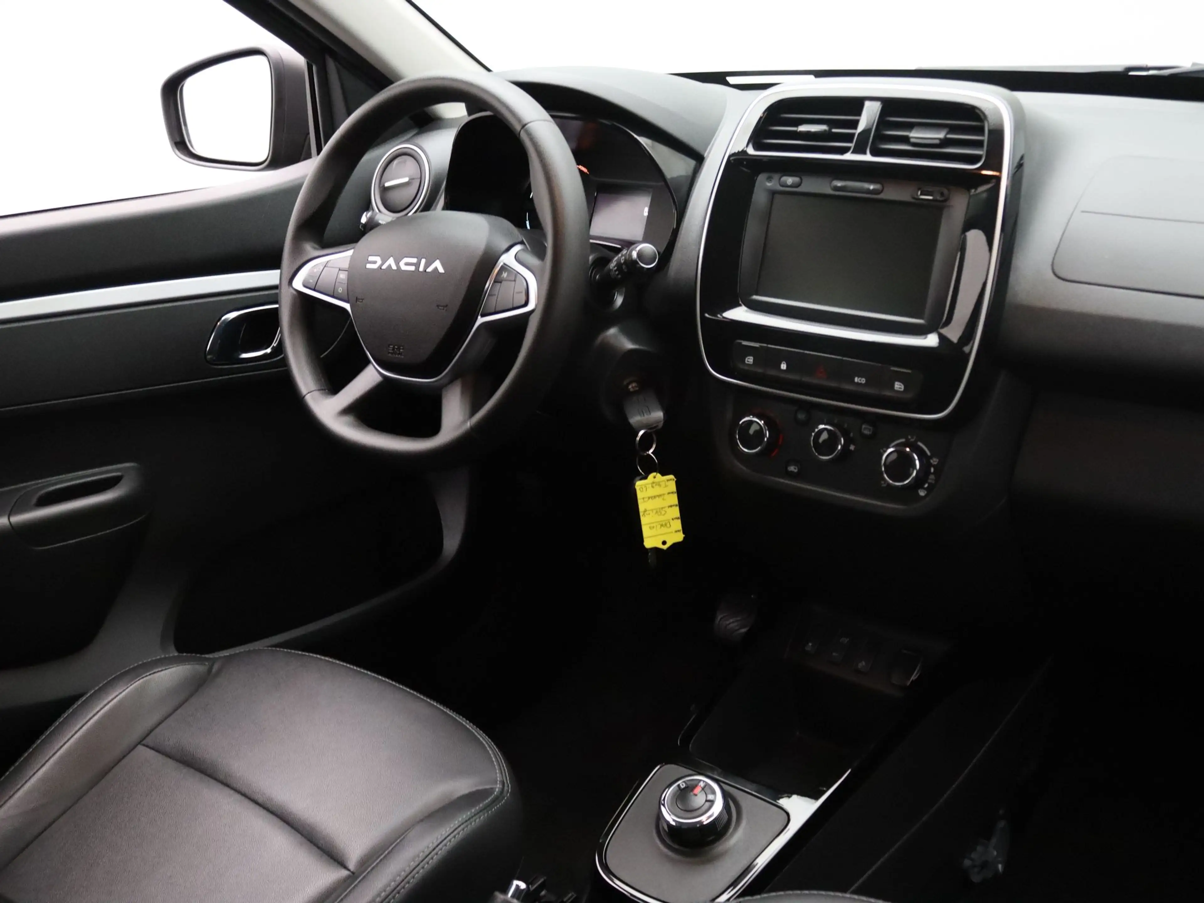 Dacia Spring Expression 27 kWh Apple Carplay/Android Auto | Air — photo 28