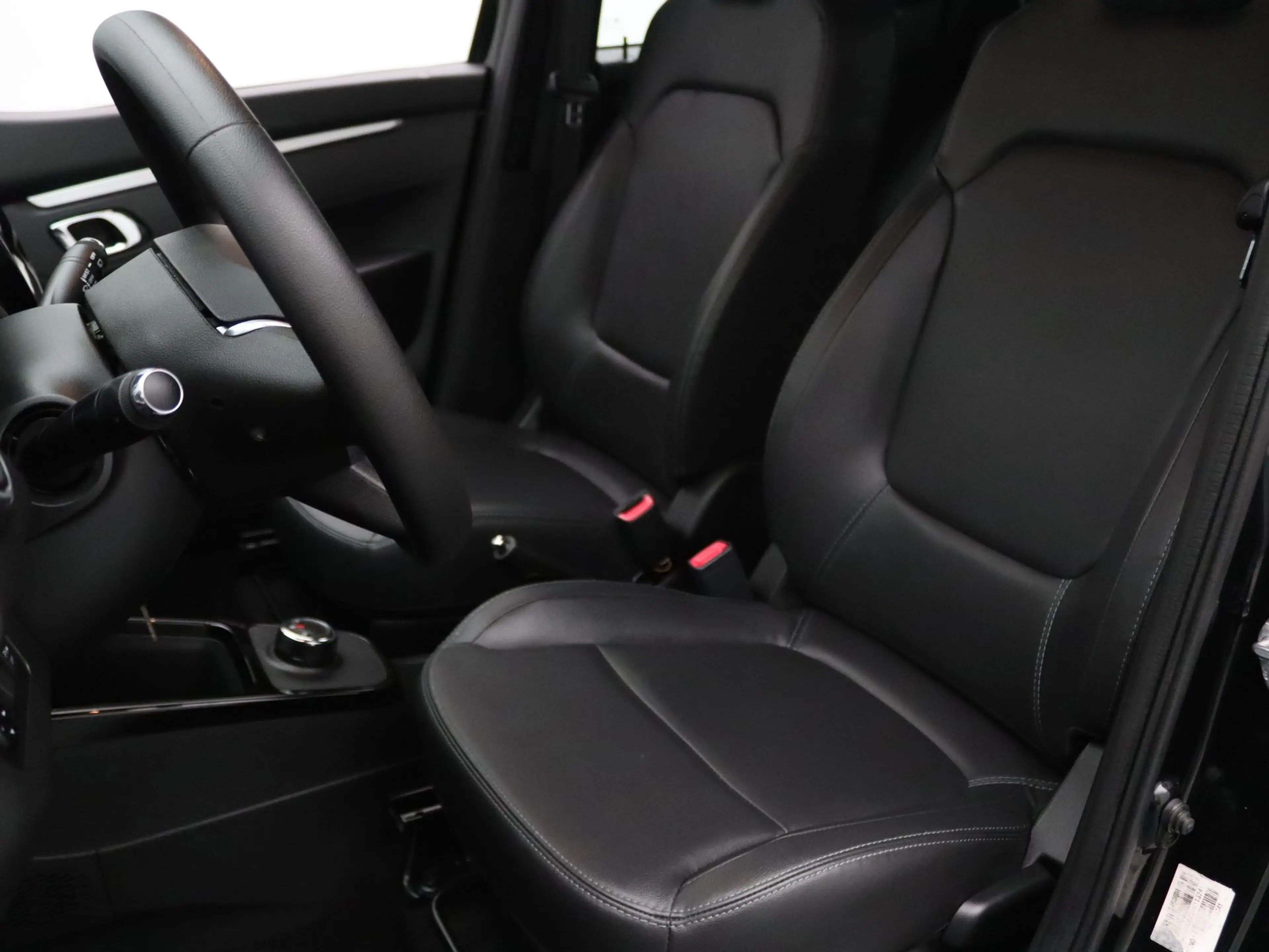 Dacia Spring Expression 27 kWh Apple Carplay/Android Auto | Air — photo 5