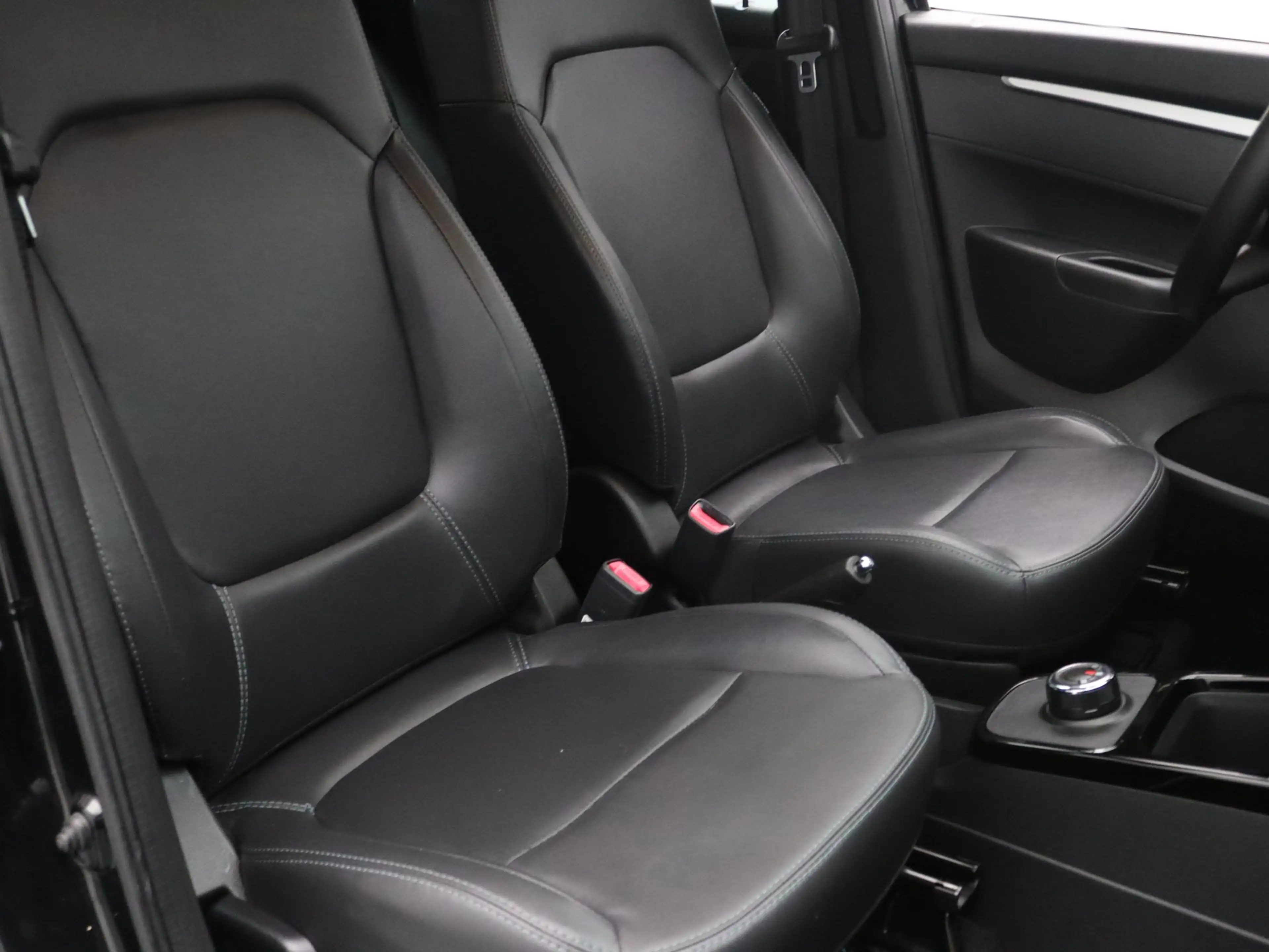 Dacia Spring Expression 27 kWh Apple Carplay/Android Auto | Air — photo 30