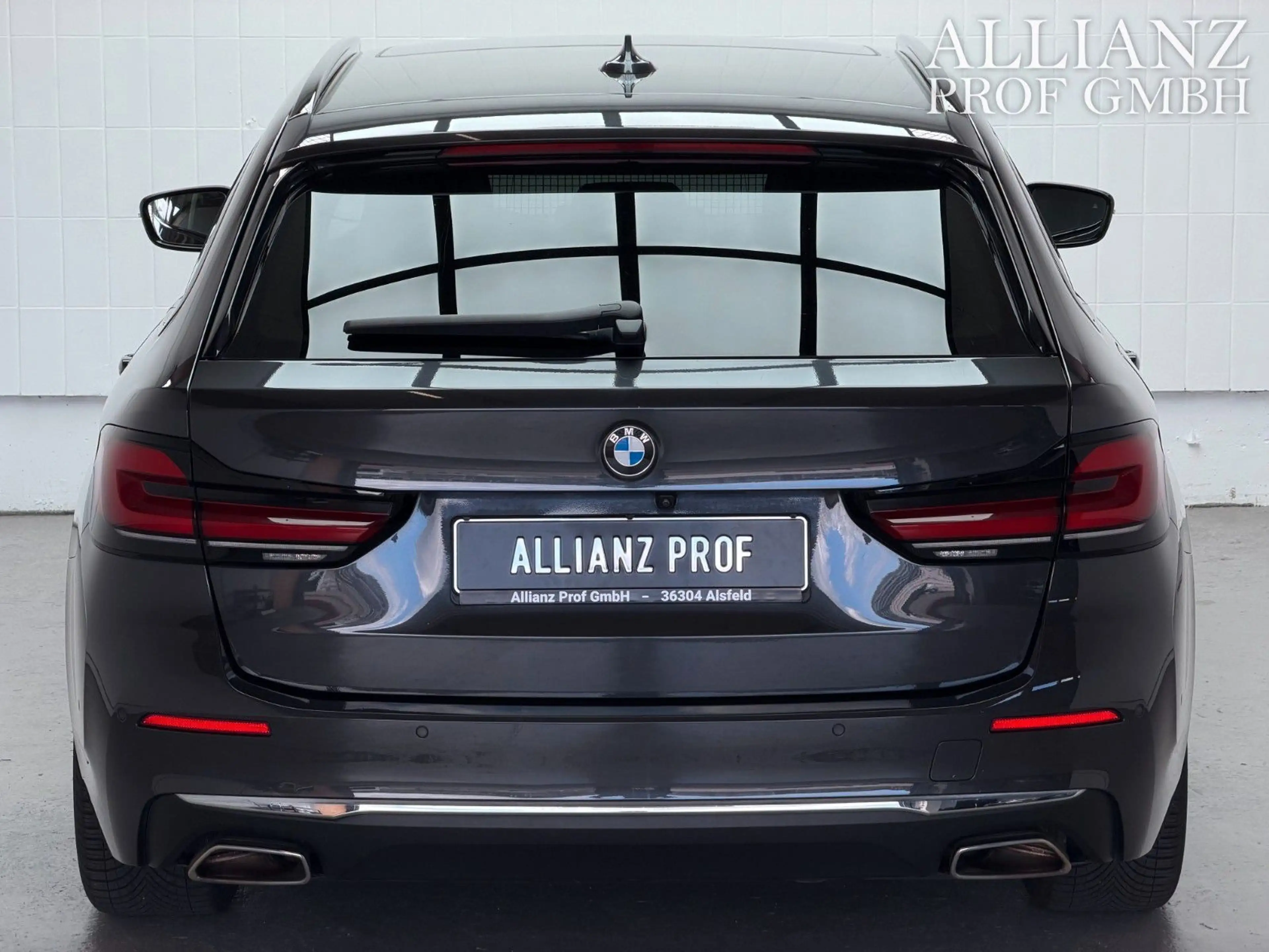 BMW 520 d Touring Luxury Laser HuD Pano H/K 4-Zonen — photo 5