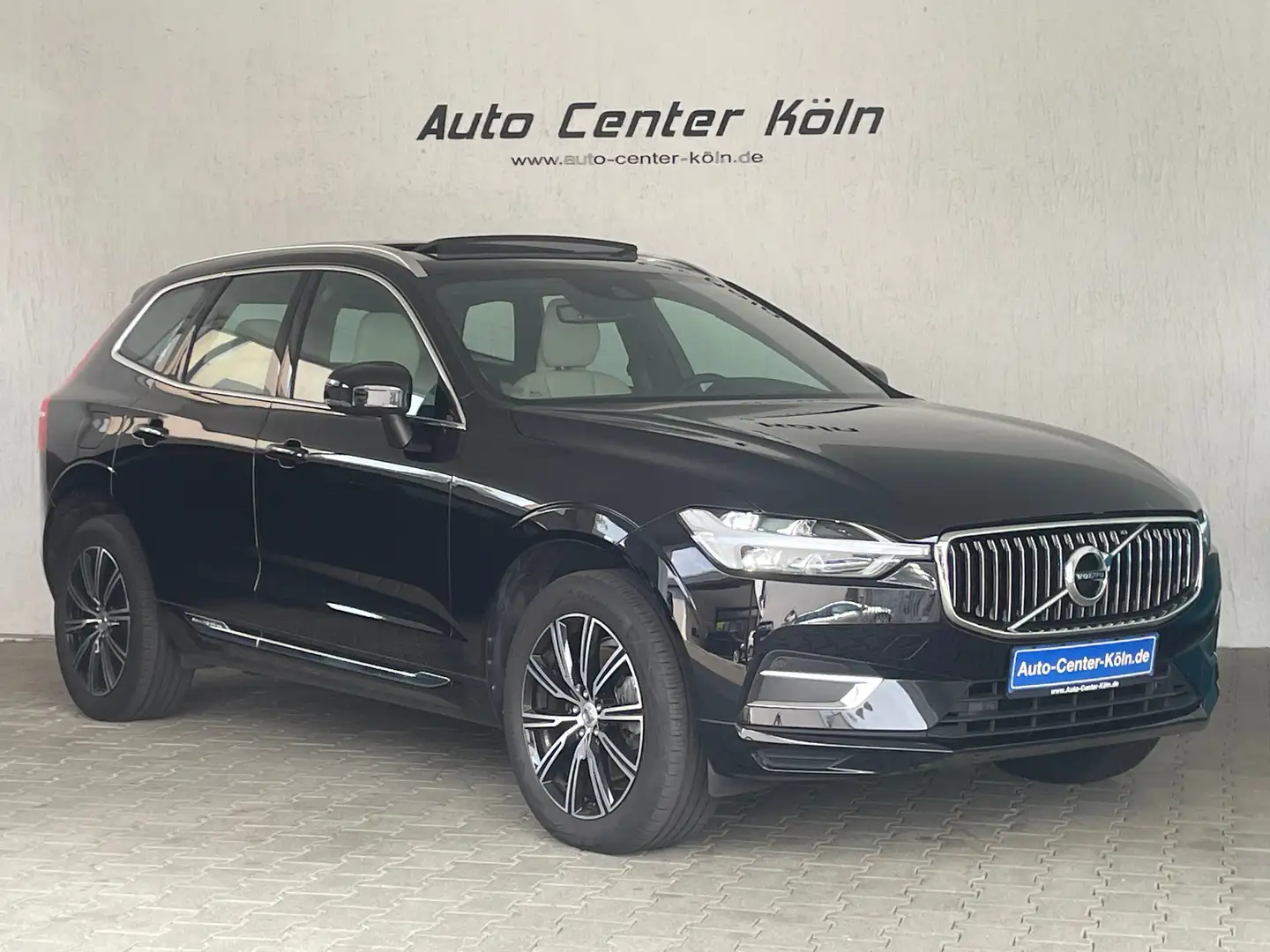 Volvo XC60 Inscription AWD*Navi*Pano*Leder*Head-Up*LED Noir - 2