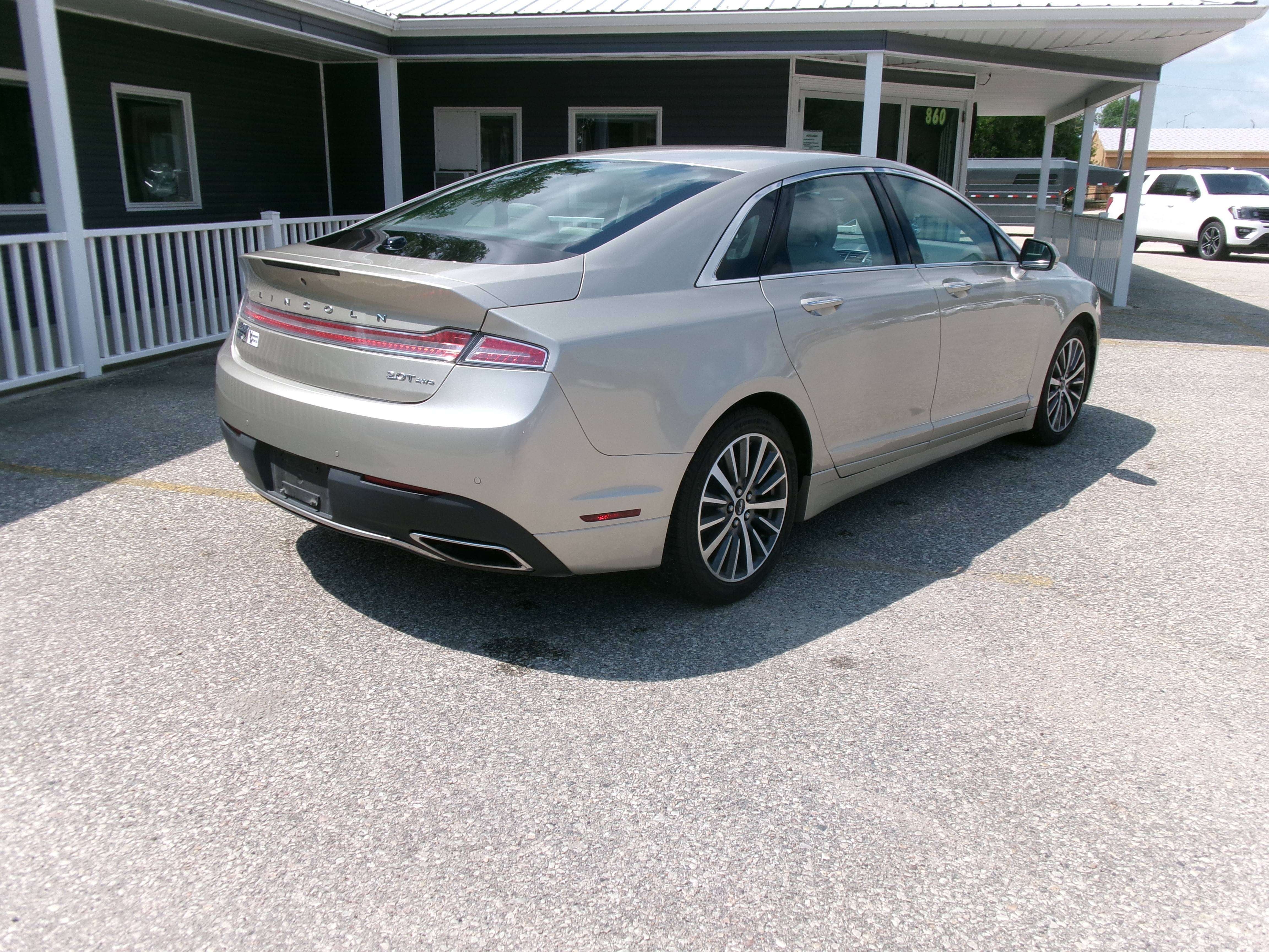 2017 Lincoln MKZ