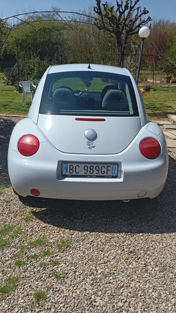 Volkswagen New Beetle 2.0 - 2