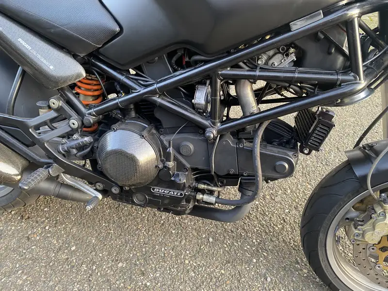 Ducati Monster 900 - foto 6