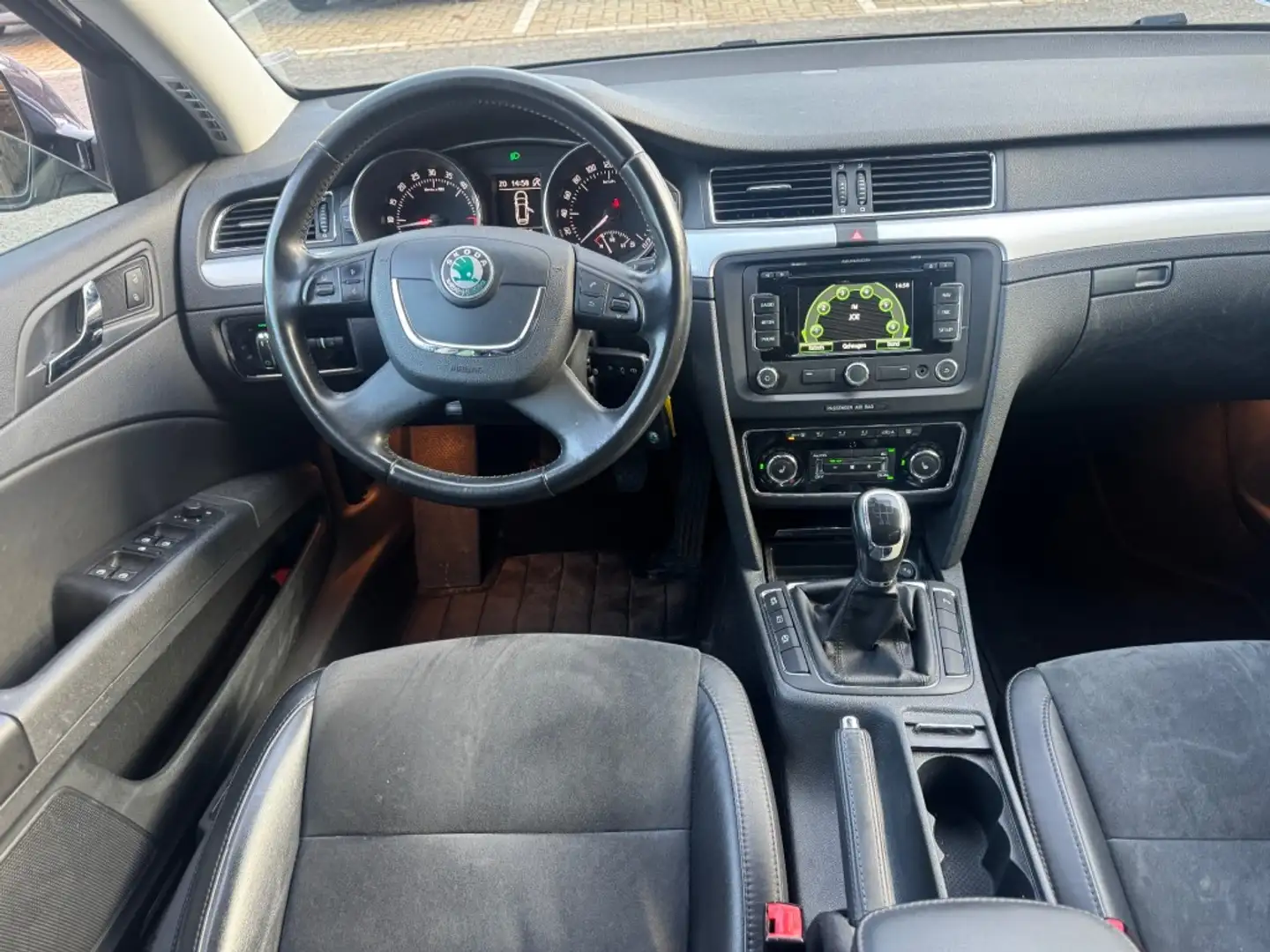 Skoda Superb 1.6 TDI Greenline Tour Business Line LEER CLIMA RI Czarny - 2