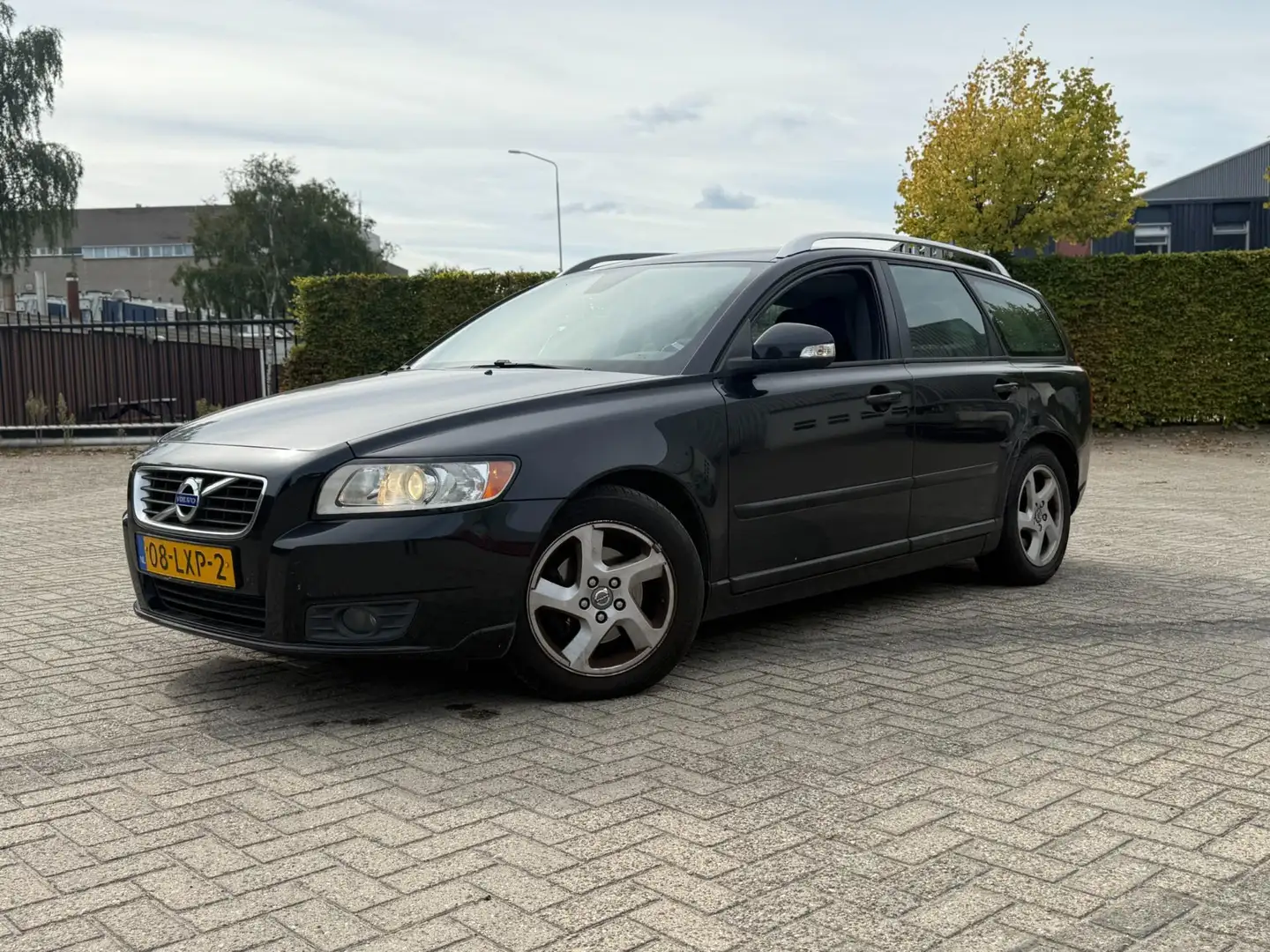 Volvo V50 1.6 D2 Sport (EXPORT) Zwart - 1
