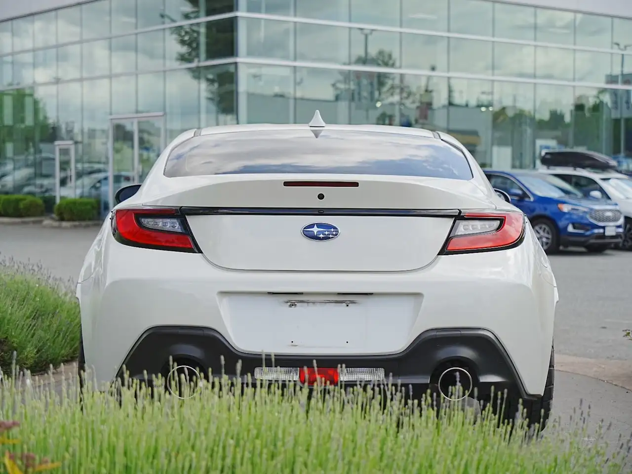 Subaru BRZ снимка Subaru BRZ