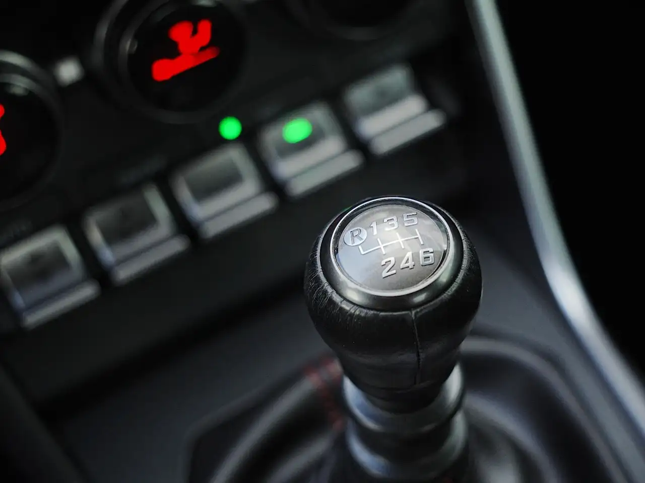 Subaru BRZ снимка Subaru BRZ
