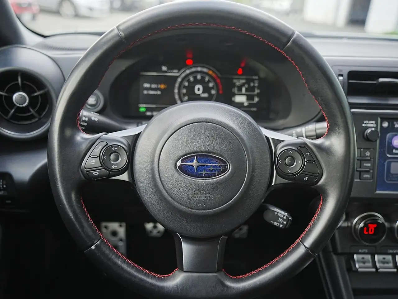 Subaru BRZ снимка Subaru BRZ