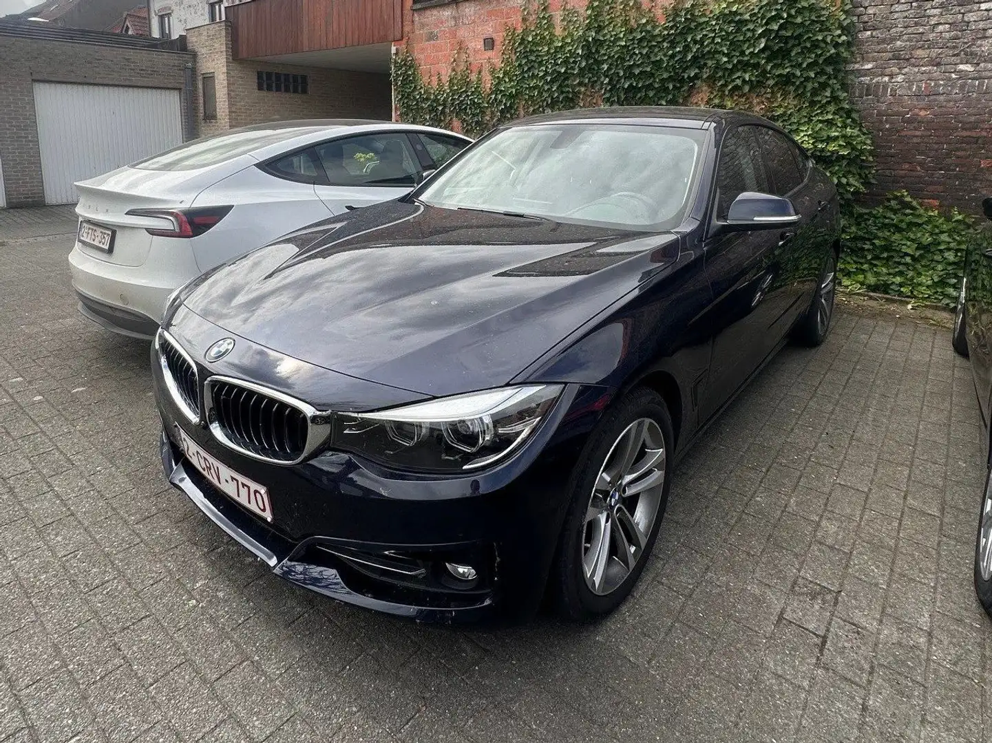 BMW 318 318d GT Aut. Advantage Bleu - 1