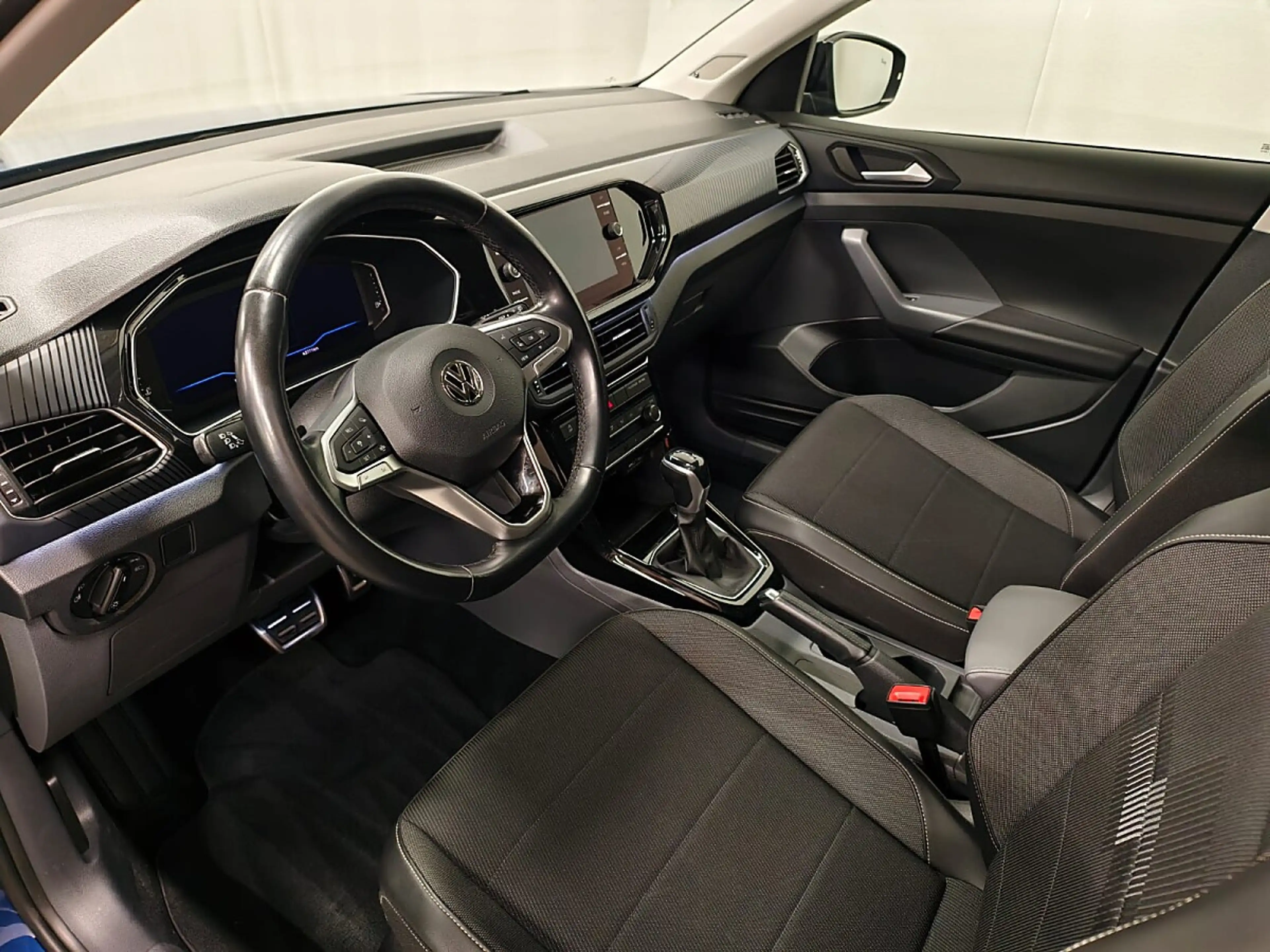 Volkswagen T-Cross 1,0 TSI DSG, LED, Dig.Cockpit, AC-Aut. — photo 10