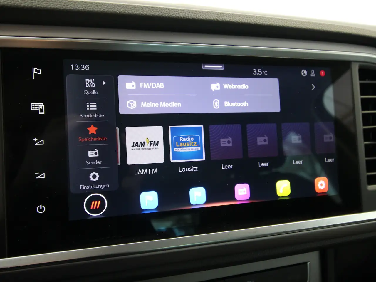 SEAT Ateca 1.5 TSI FR NAVI+KAMERA+LED+ACC 14