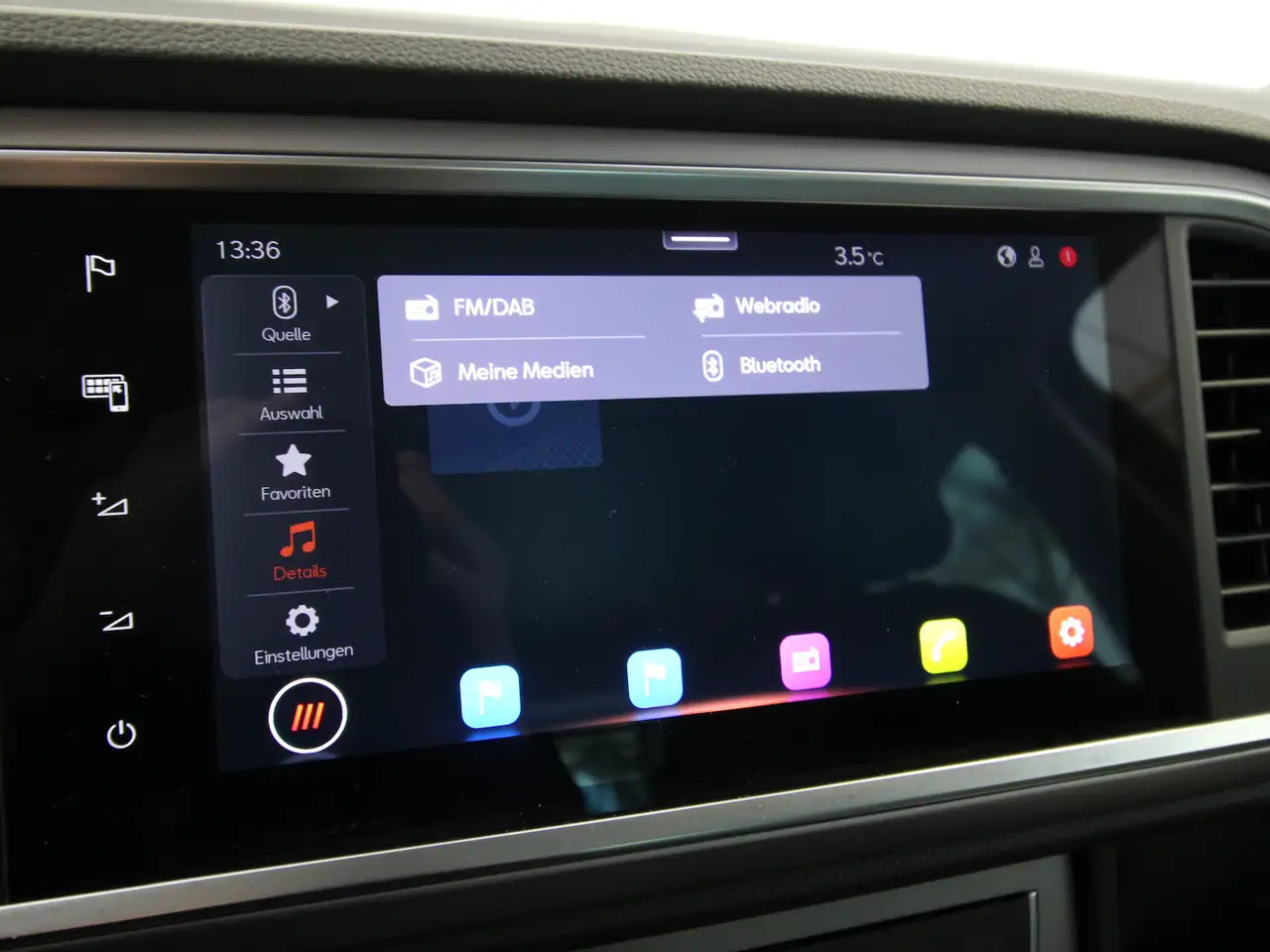 SEAT Ateca 1.5 TSI FR NAVI+KAMERA+LED+ACC 16