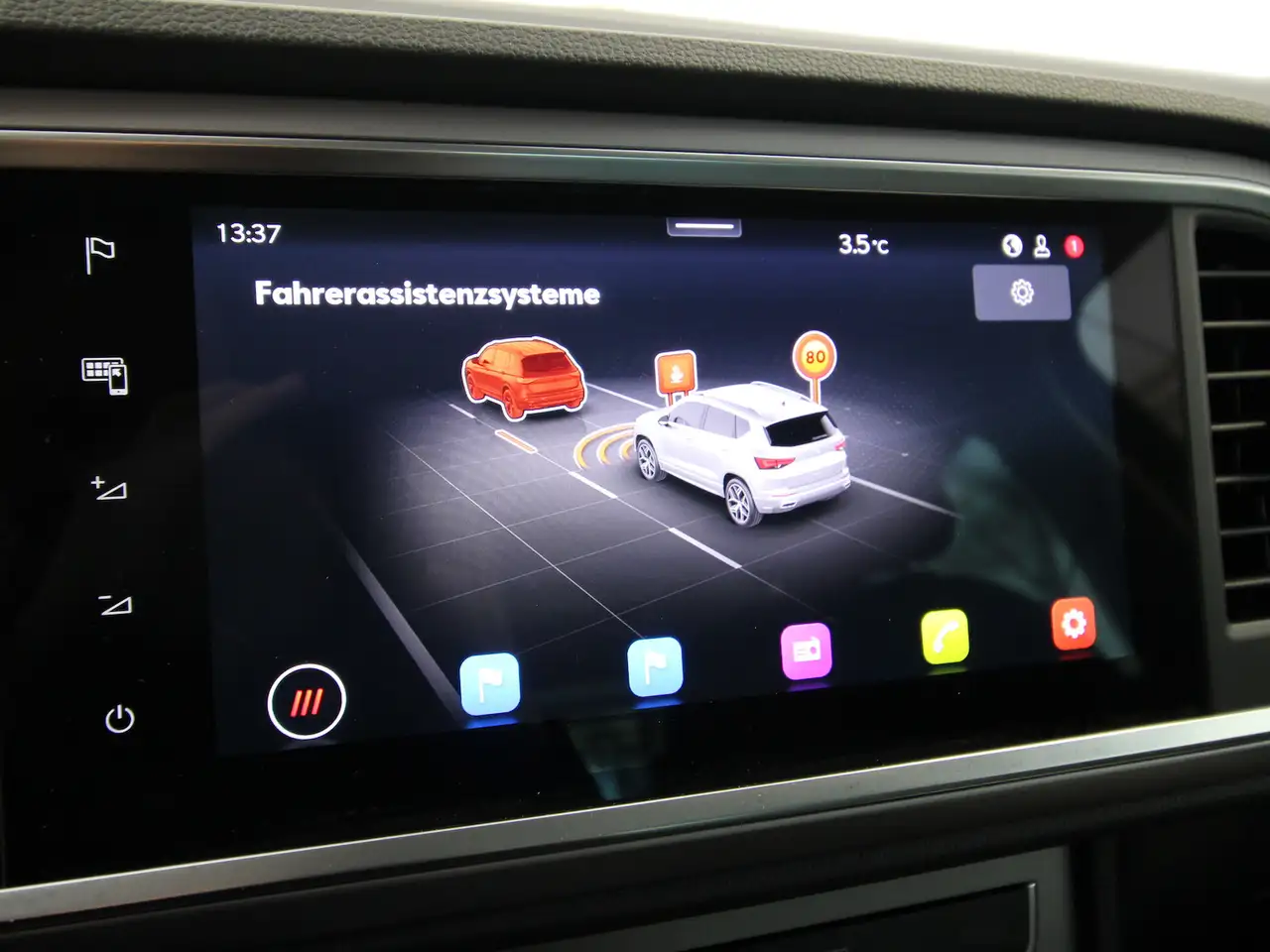 SEAT Ateca 1.5 TSI FR NAVI+KAMERA+LED+ACC 18