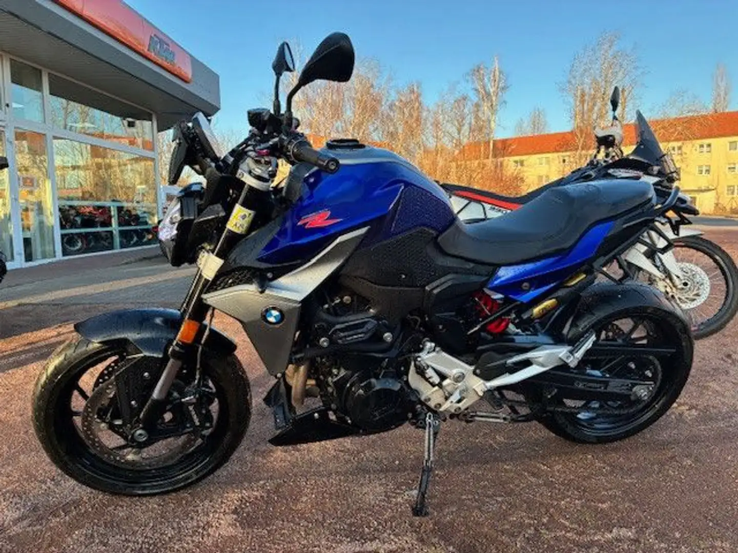 BMW F 900 R 4 Pakete und  viel Zubehor Azul - 2