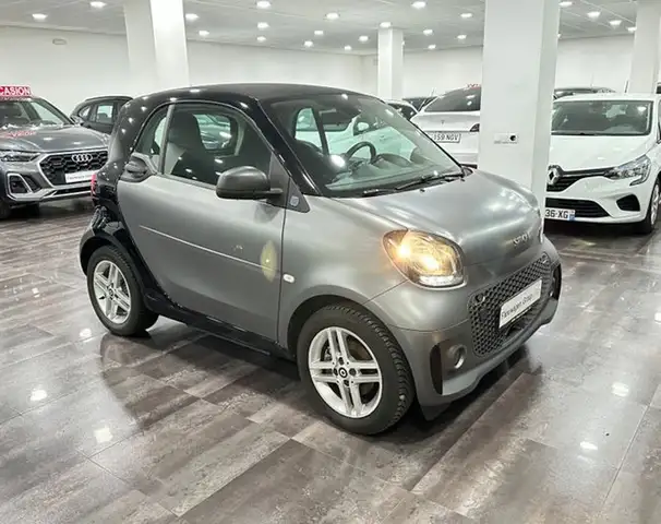 smart forTwo 60kW81CV EQ coupe