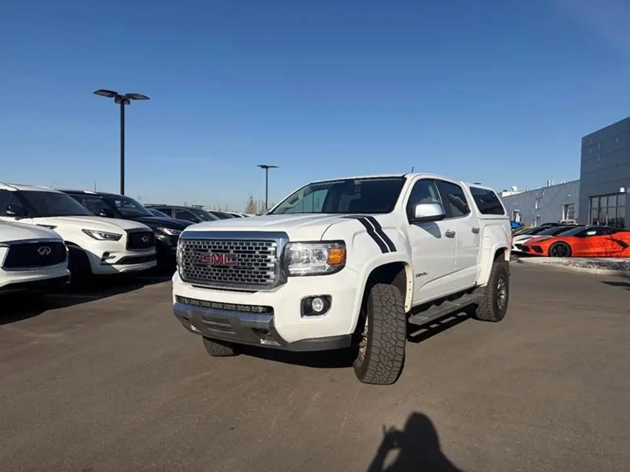 GMC Canyon снимка GMC Canyon