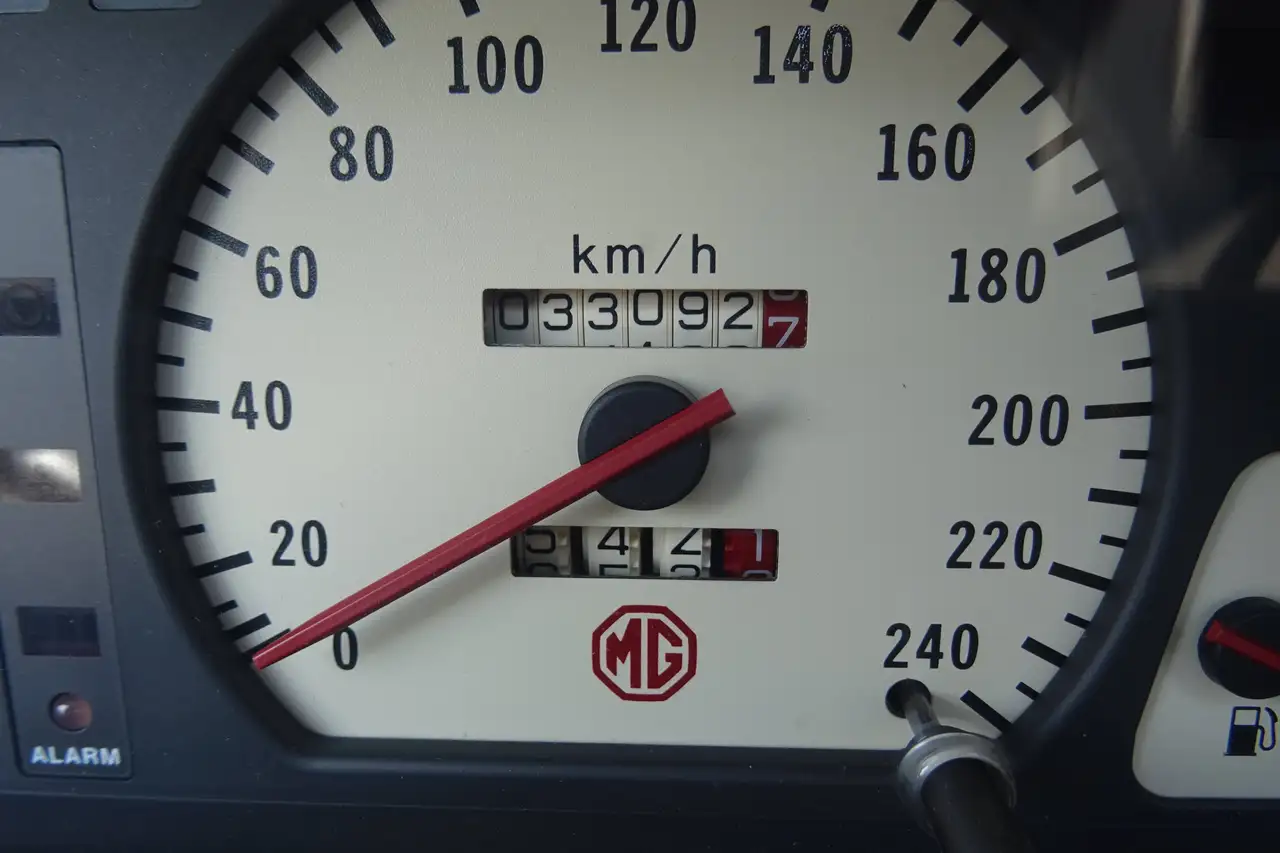 MG F 1.8i, foto 6