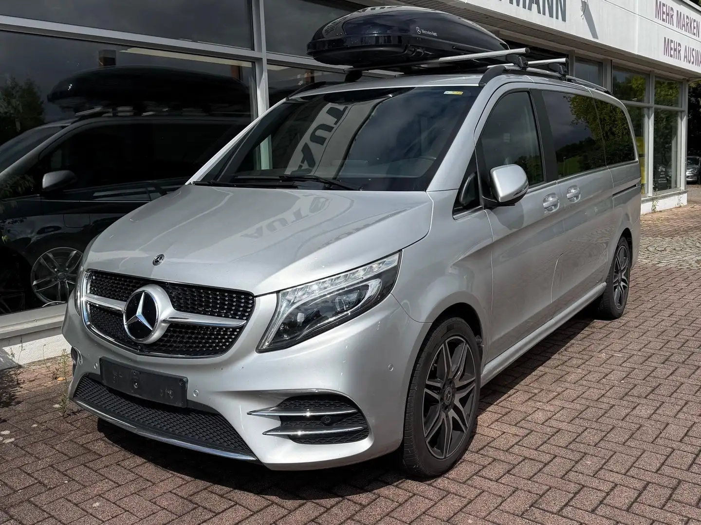 Mercedes-Benz V 250 V 250/300d EXCLUSIVE EDITION 4MATIC lang Silber - 2