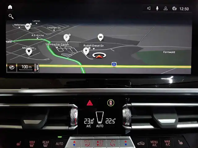 BMW X3 view 12