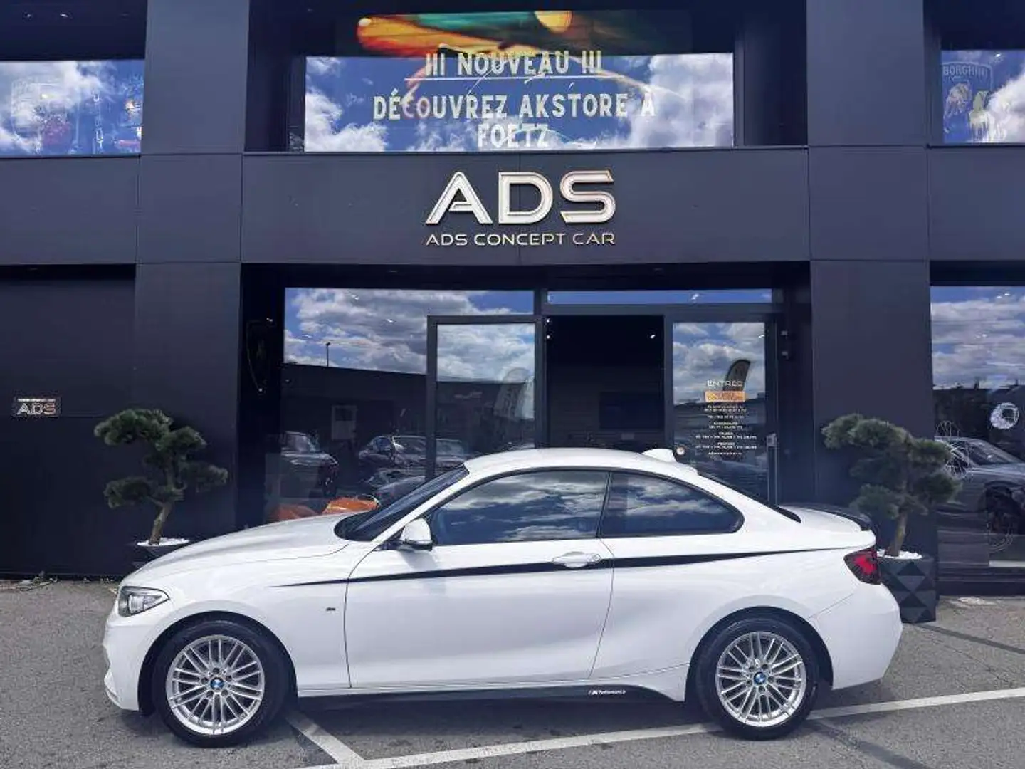 BMW 220 d pack M Blanc - 2