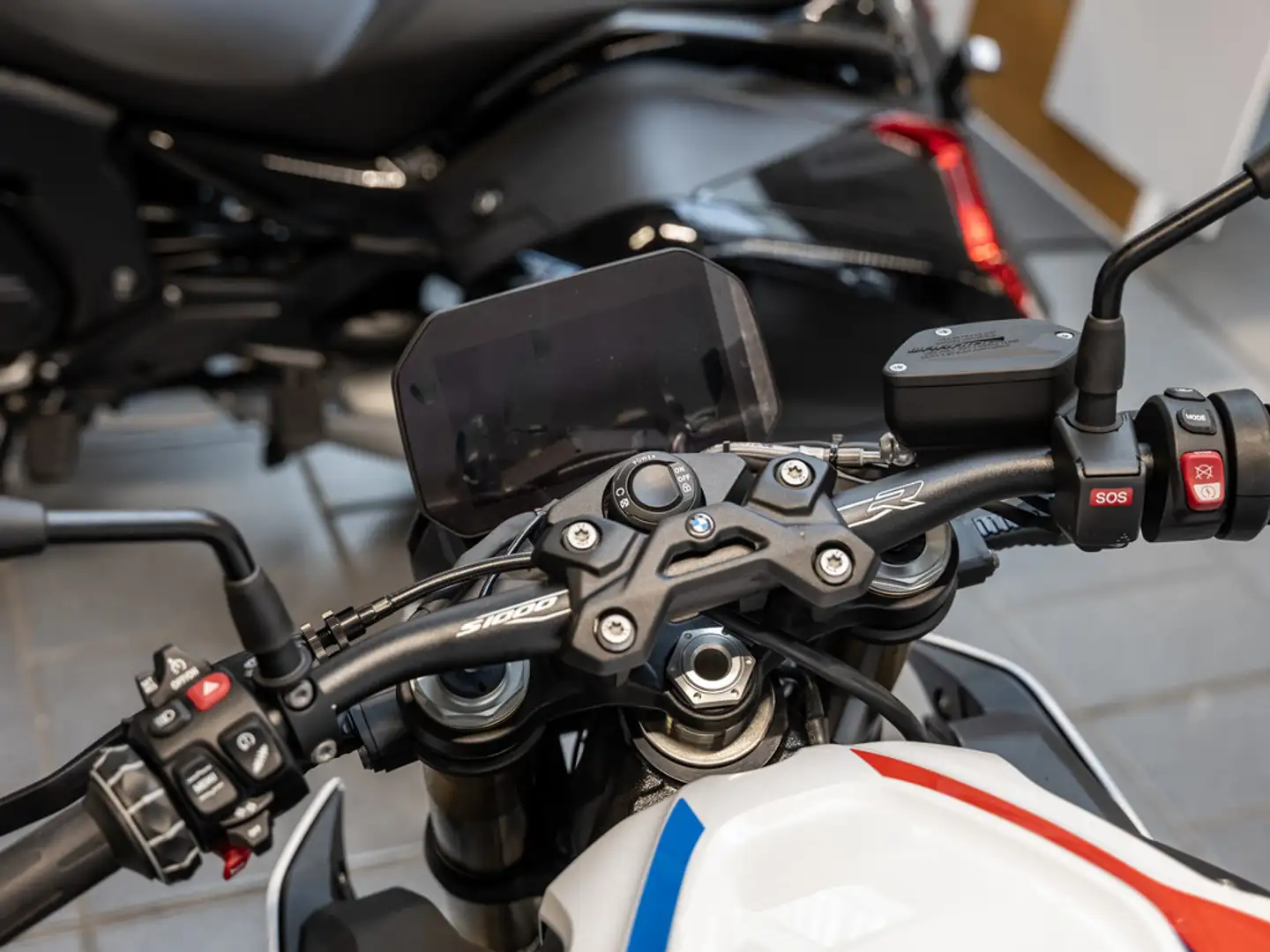 BMW S 1000 R KOMFORT-P. AKRAPOVIC DYNAMIC-P. LED Blanc - 2