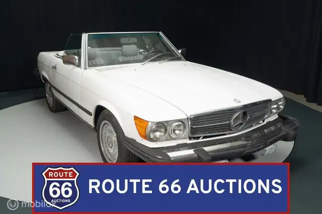Mercedes-Benz SL 560