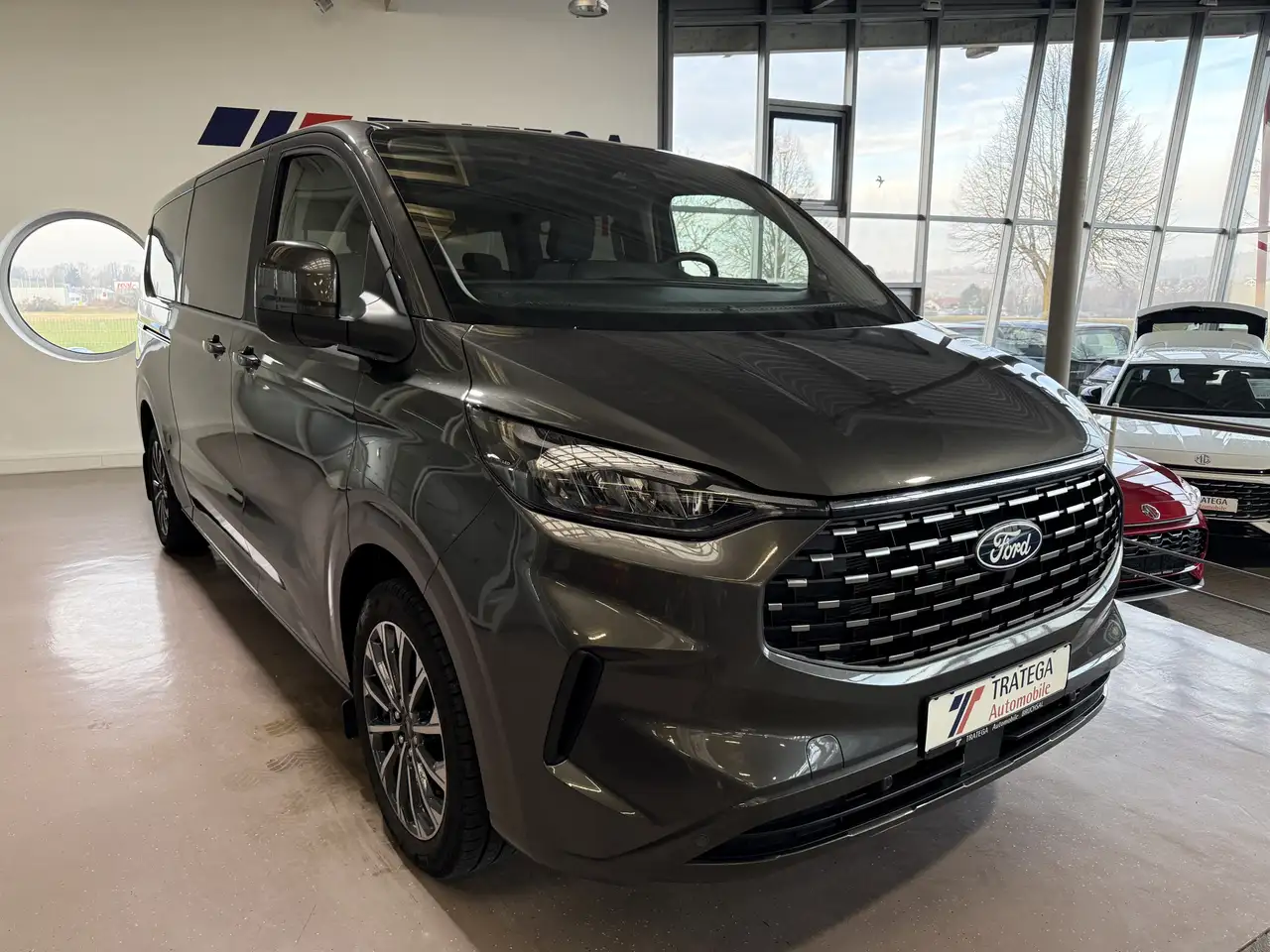 Ford Tourneo Custom L2 Titanium Pano ACC TW GJR LHZ 2025 — миниатюра 1