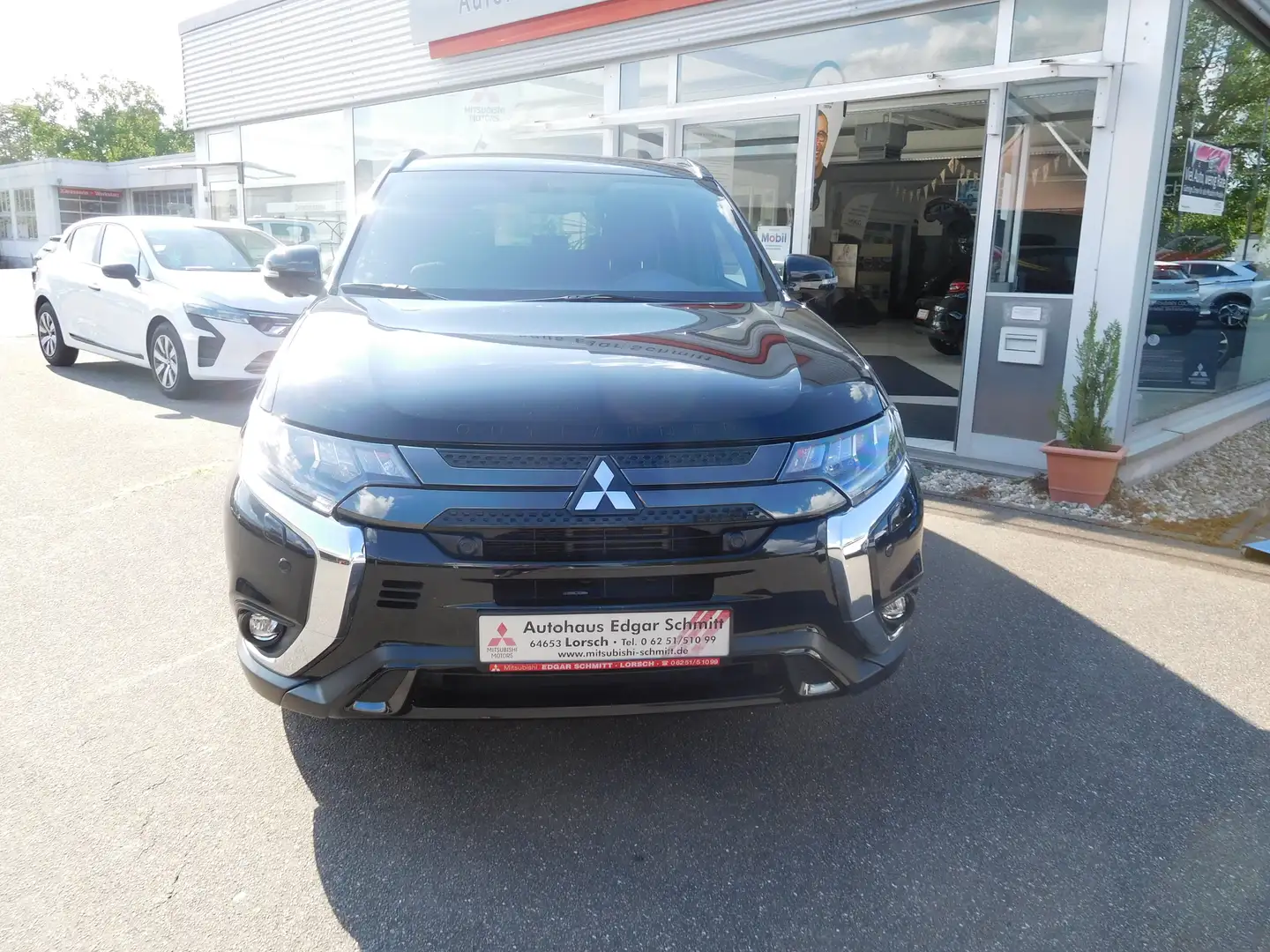Mitsubishi Outlander 2.0 2WD CVT Spirit+ Black - 2