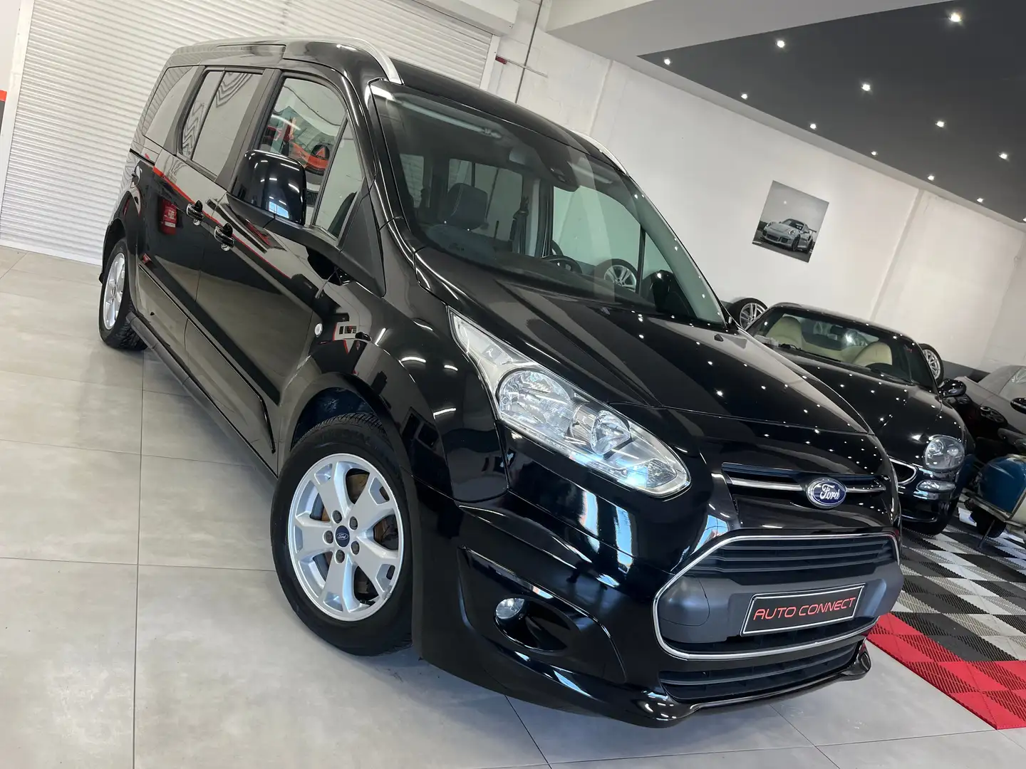 Ford Tourneo Connect *1.5TDCI*120CV*7PLACES*NAVI*CAMERA*TOIT PANO* Noir - 1