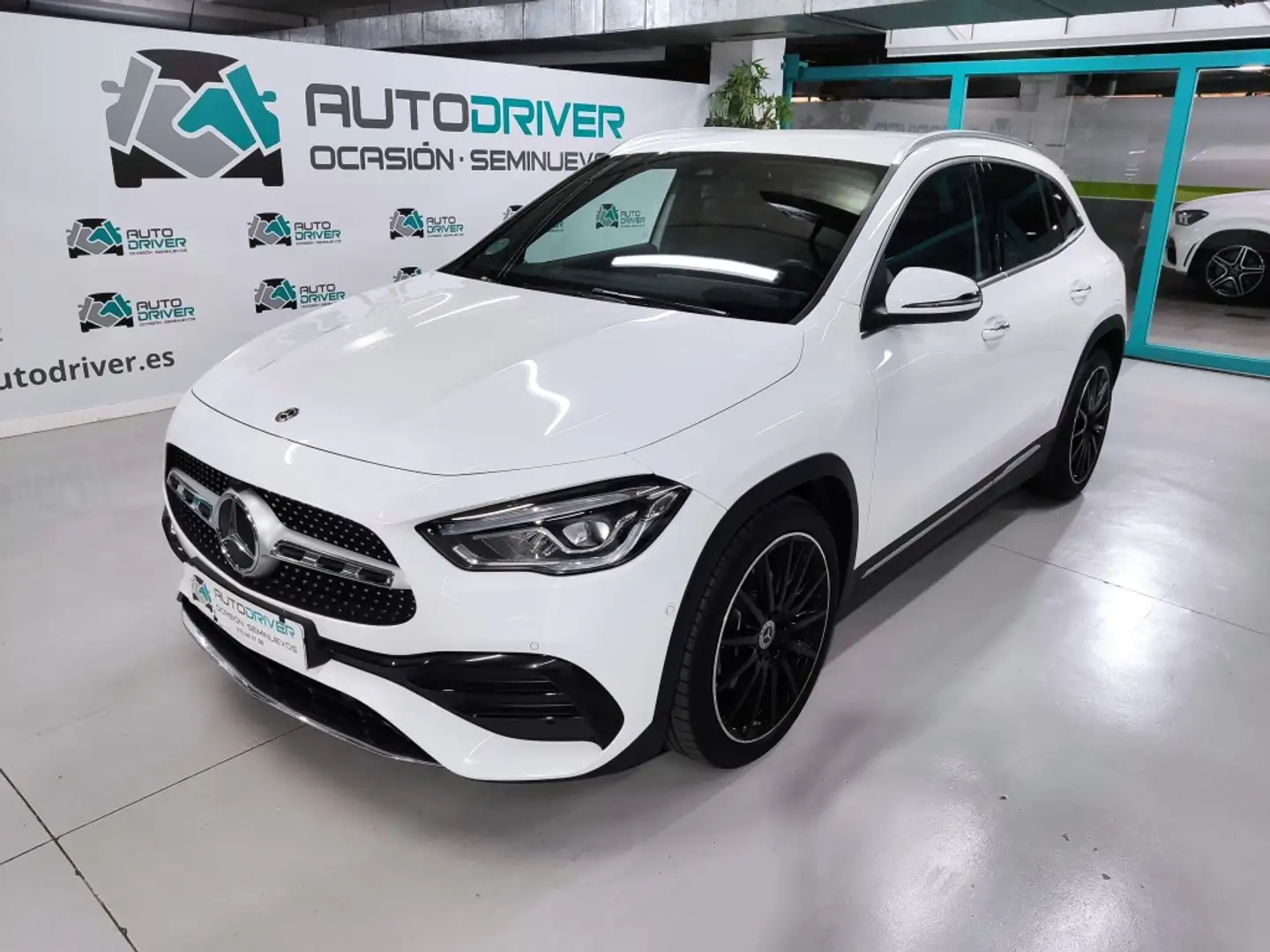 Mercedes-Benz GLA 200 200d 8G-DCT Bianco - 1