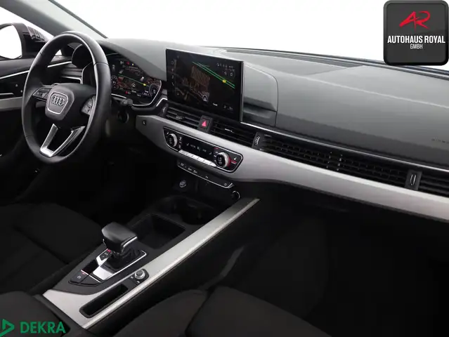 Audi A4 view 9