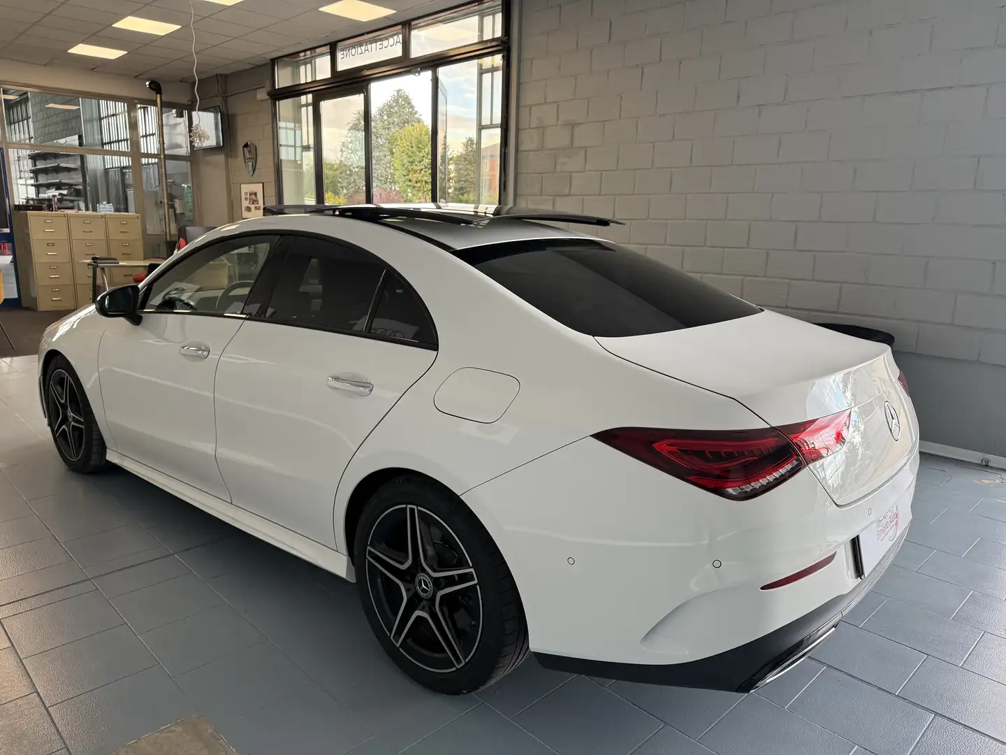 Mercedes-Benz CLA 220 CLA Coupe 220 Premium 4matic auto Blanc - 1