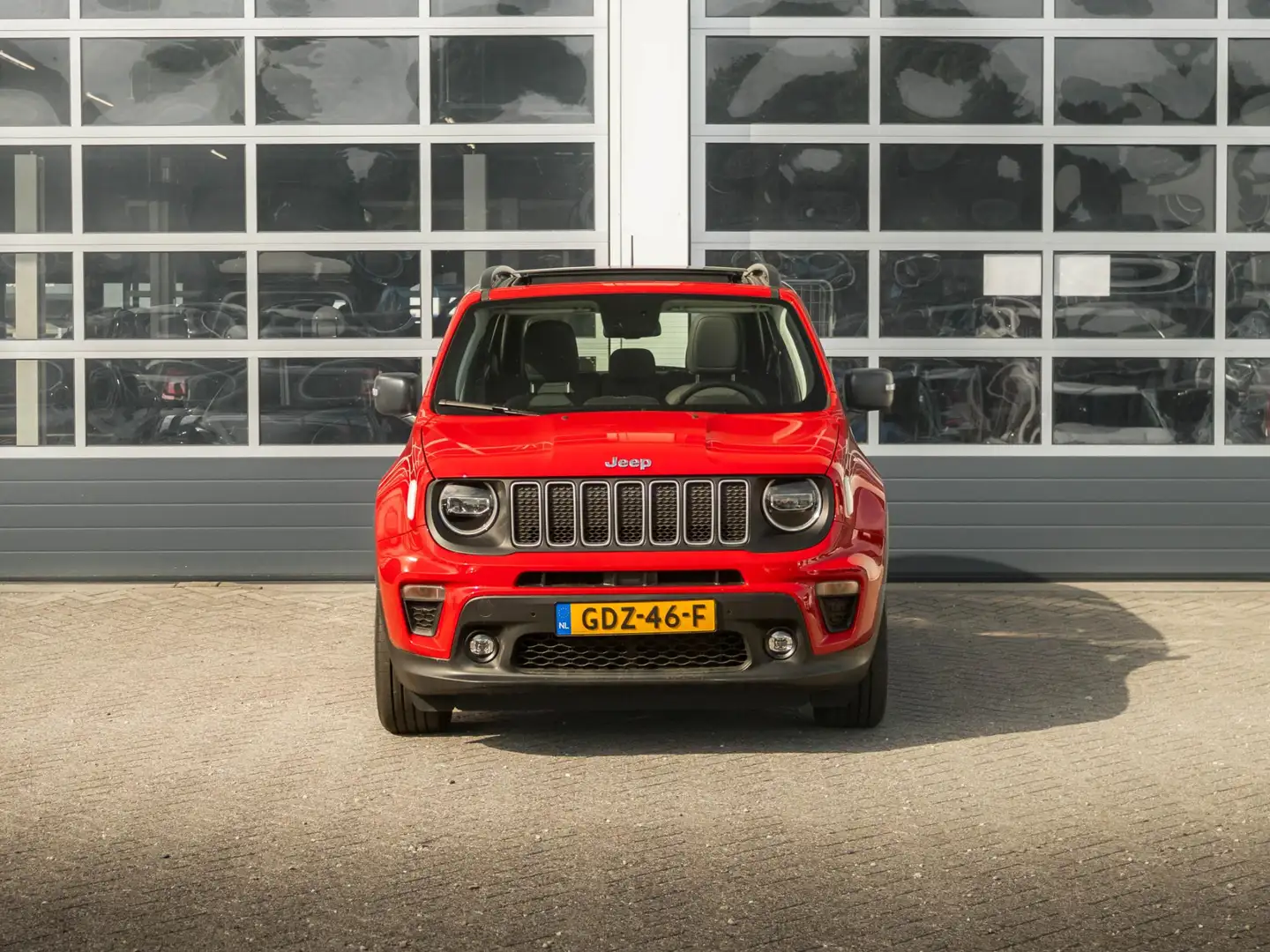Jeep Renegade 1.5T e-Hybrid Summit | Leder | Schuif/Kanteldak | Rood - 2